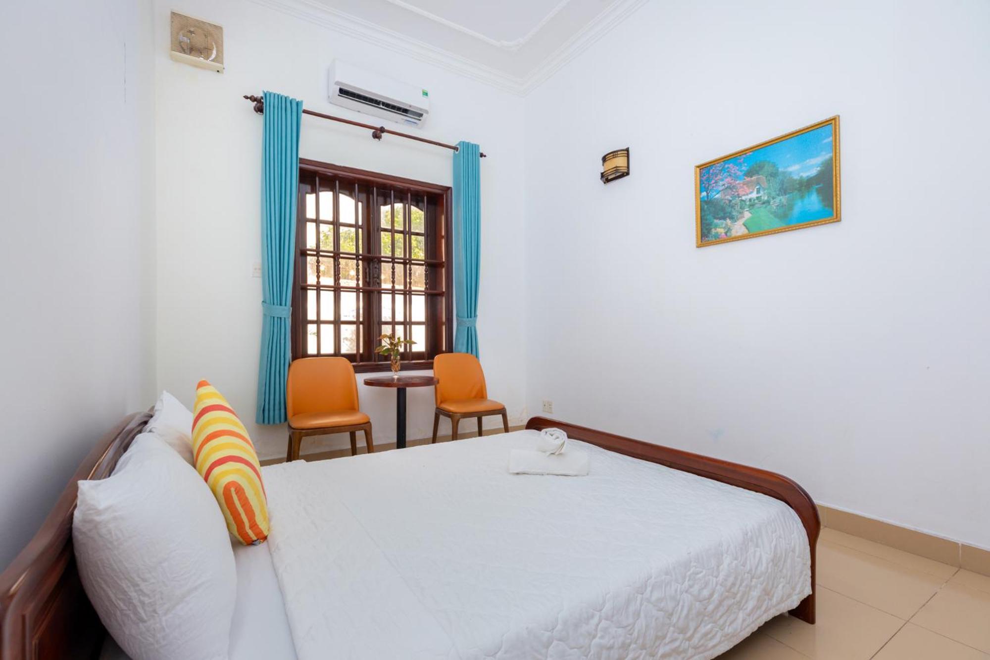 Villa Hoang Duc Ho Boi Bai Sau *