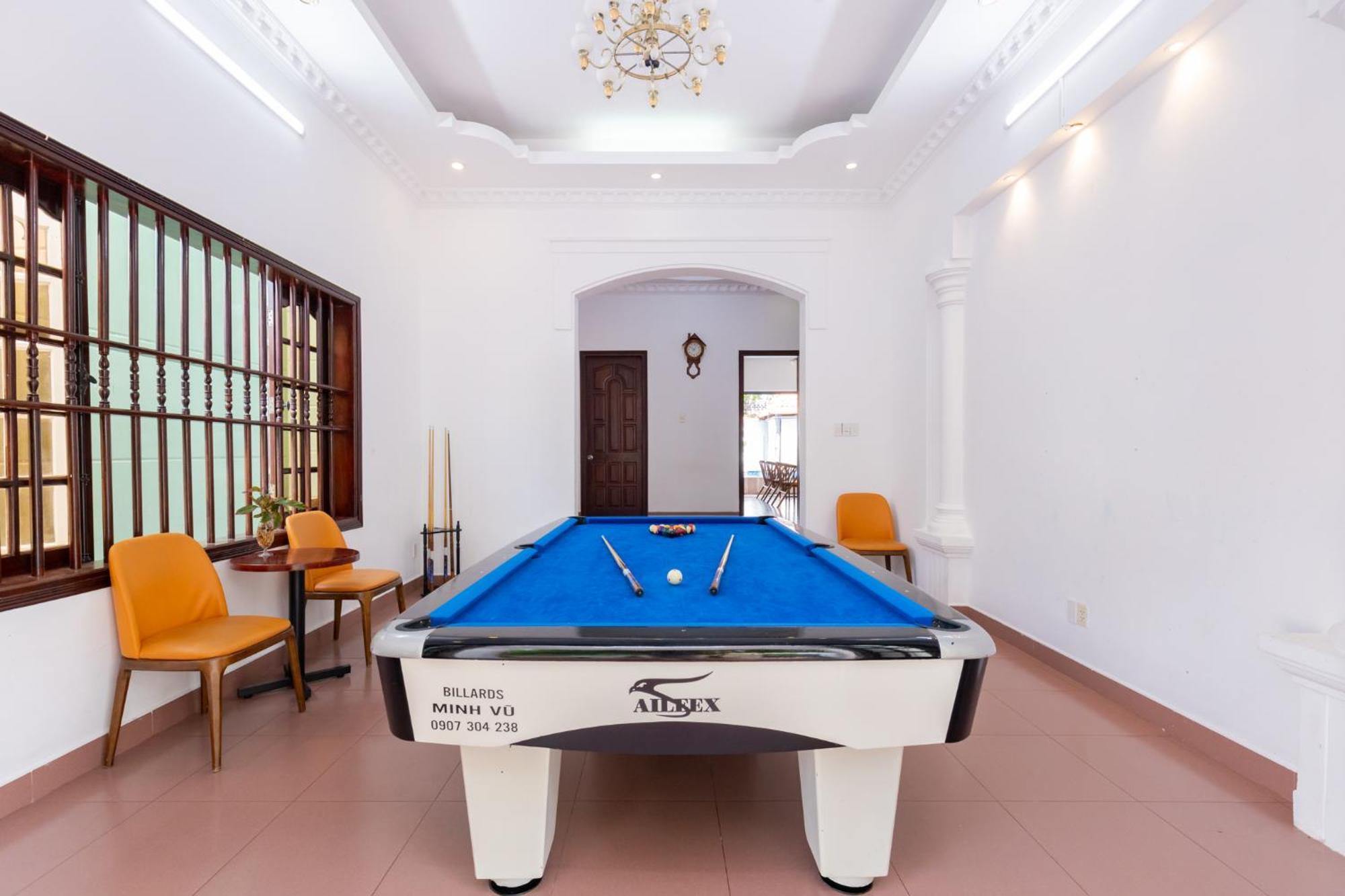 Hoang Duc Ho Boi Bai Sau Villa *