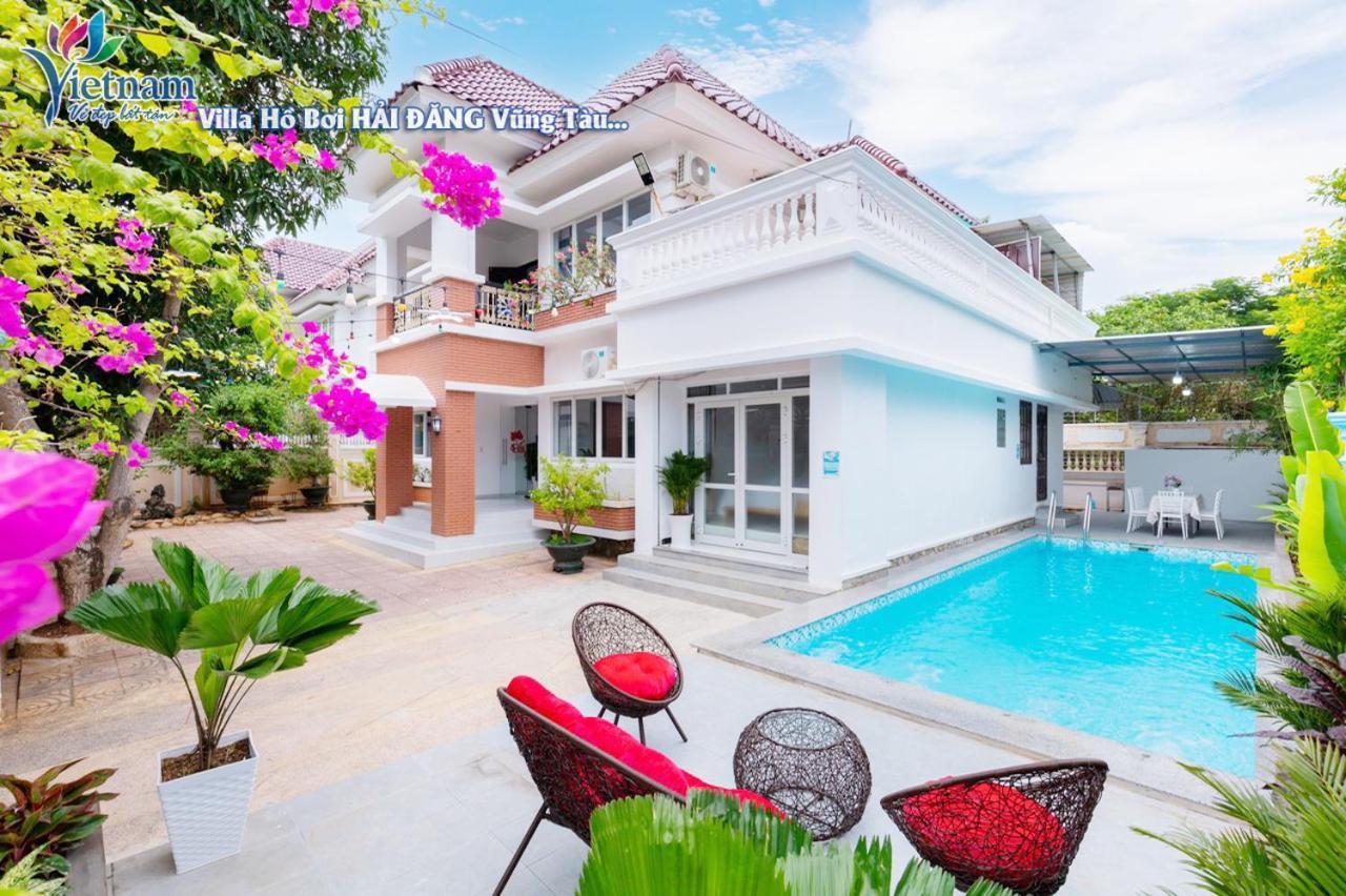 Biet Thu Dang Hoang Co Phong Karaoke Rieng *