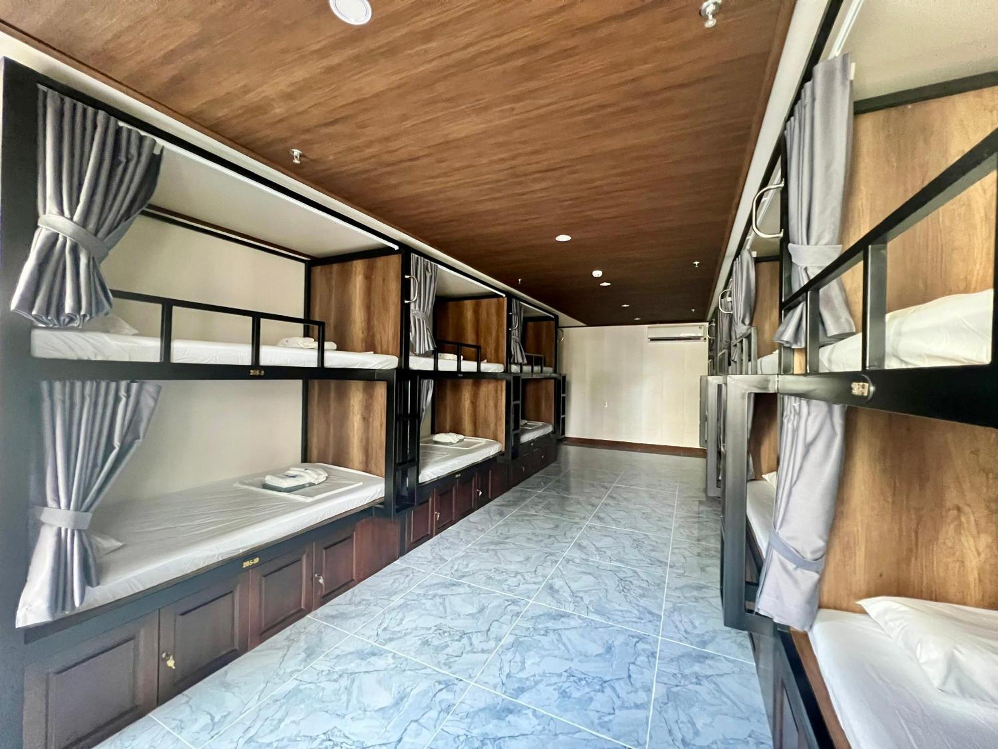 Khách sạn Marina Style Sea View *