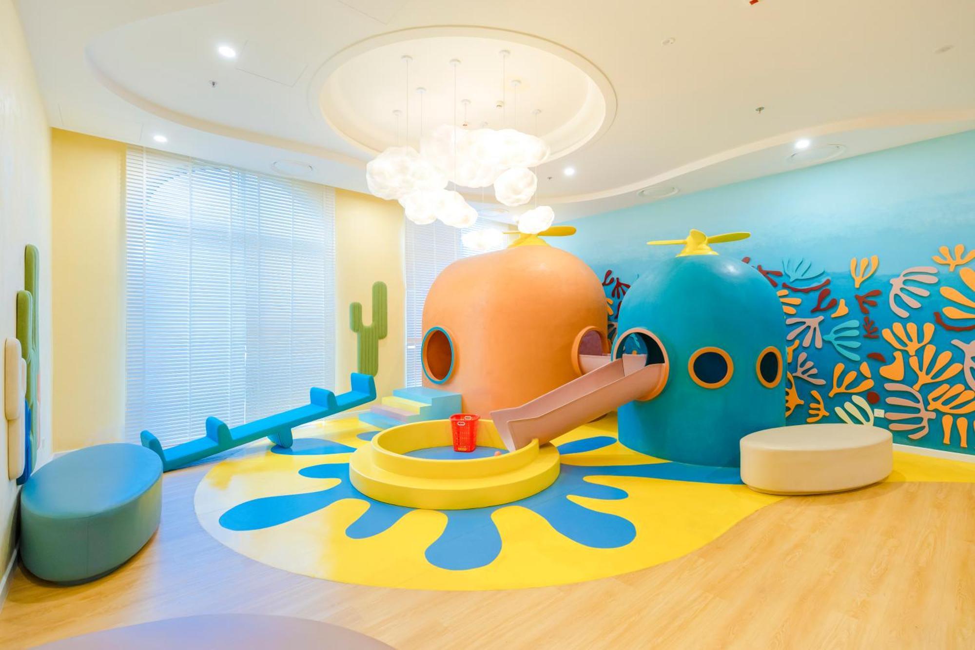 Seaside Fireworks Free Gym & Pool