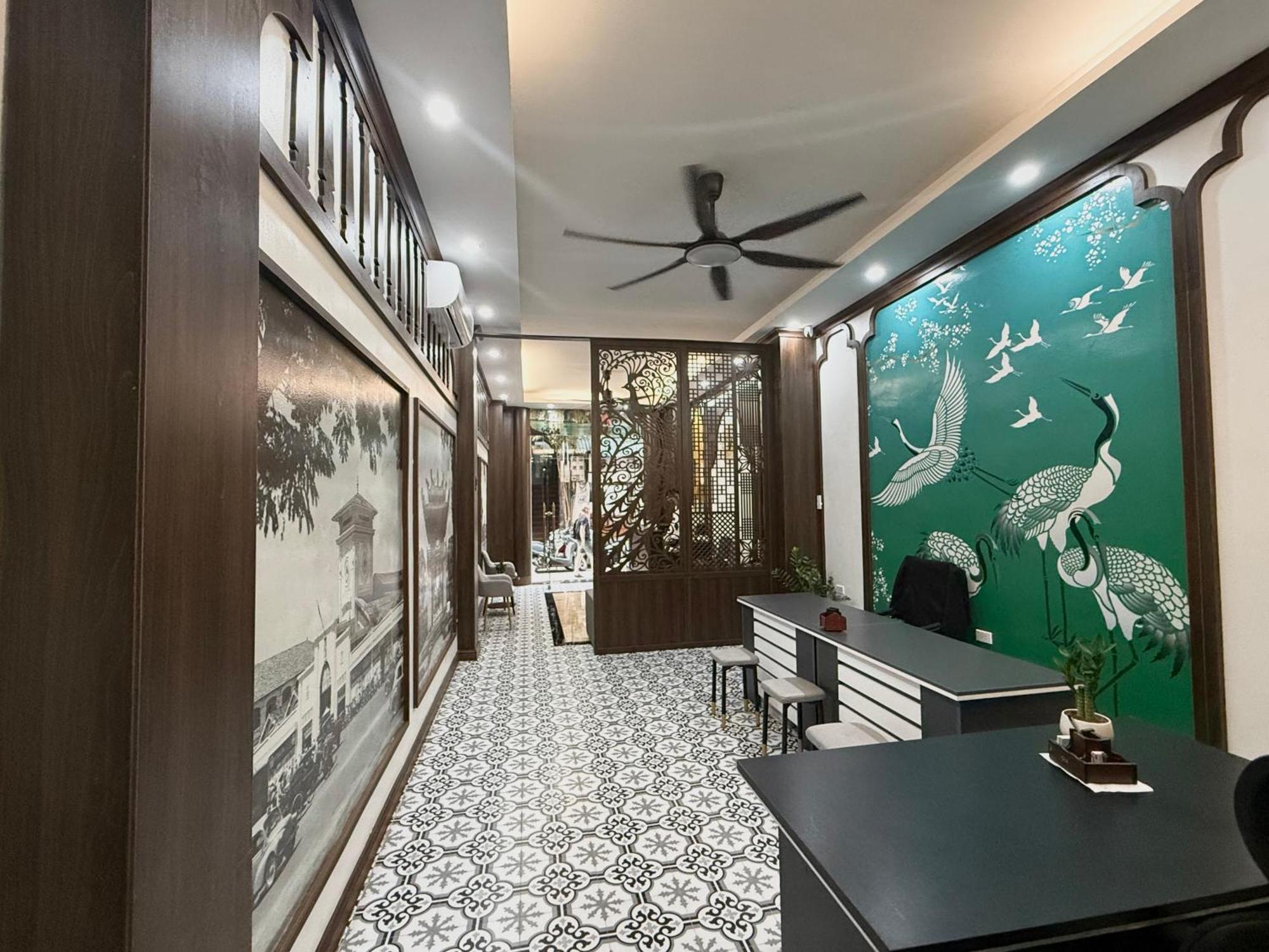 Khách sạn Khách Sạn&spa The Queen 2