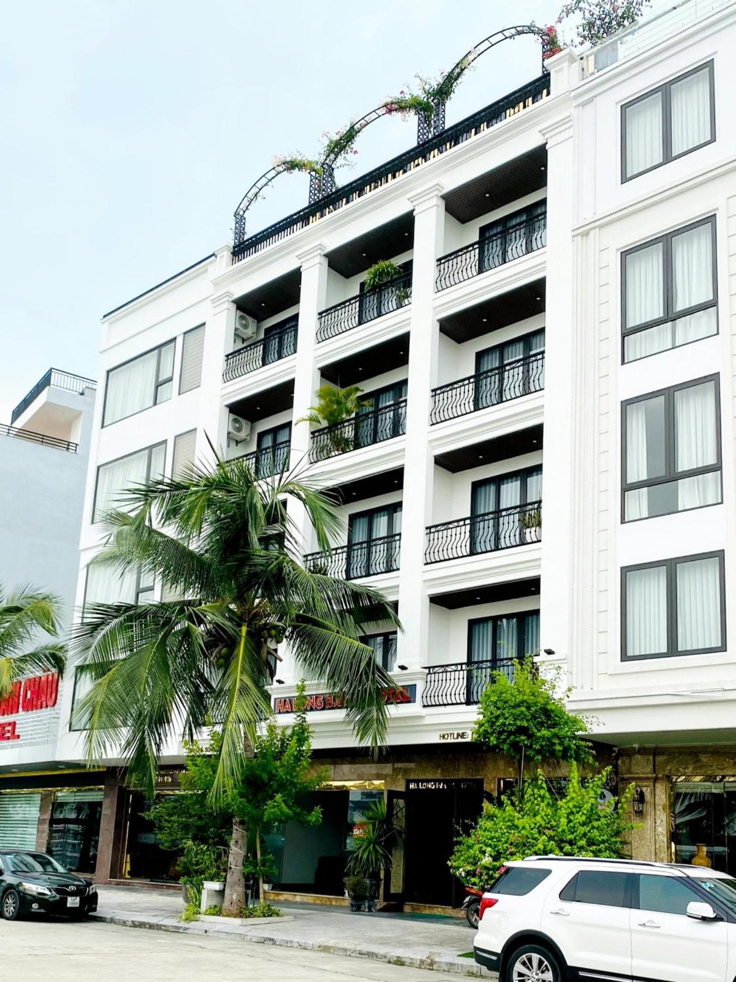 Khách sạn Bay Tuan Chau