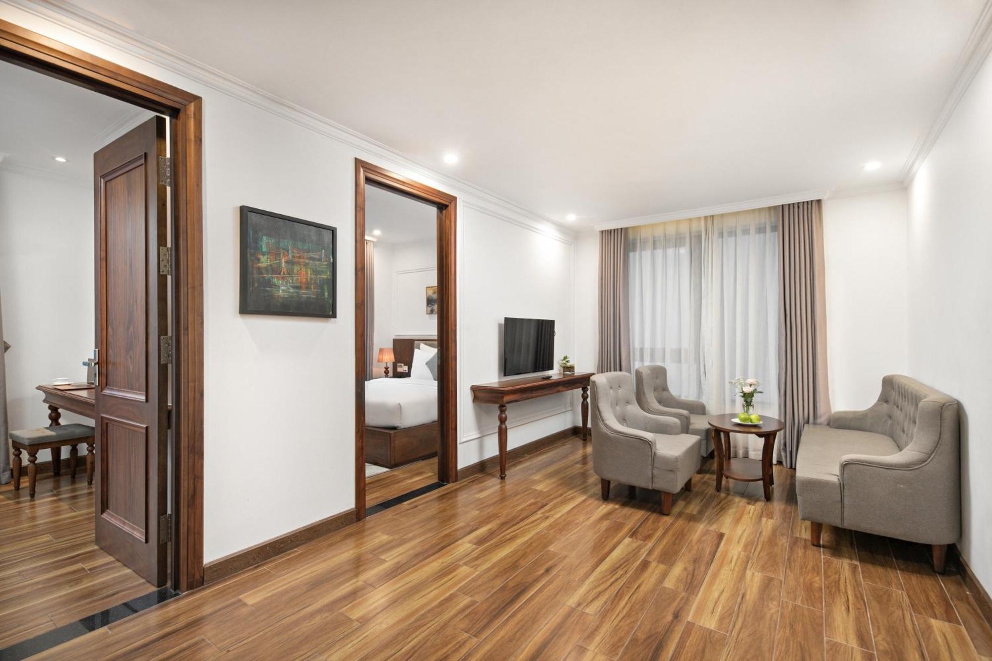 The Sail - My Khe 4* Da Nang