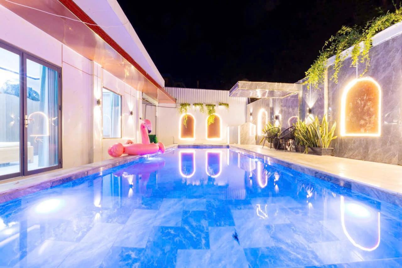Biet Thu Duc Hoang Ho Boi Bai Sau Vtu Villa