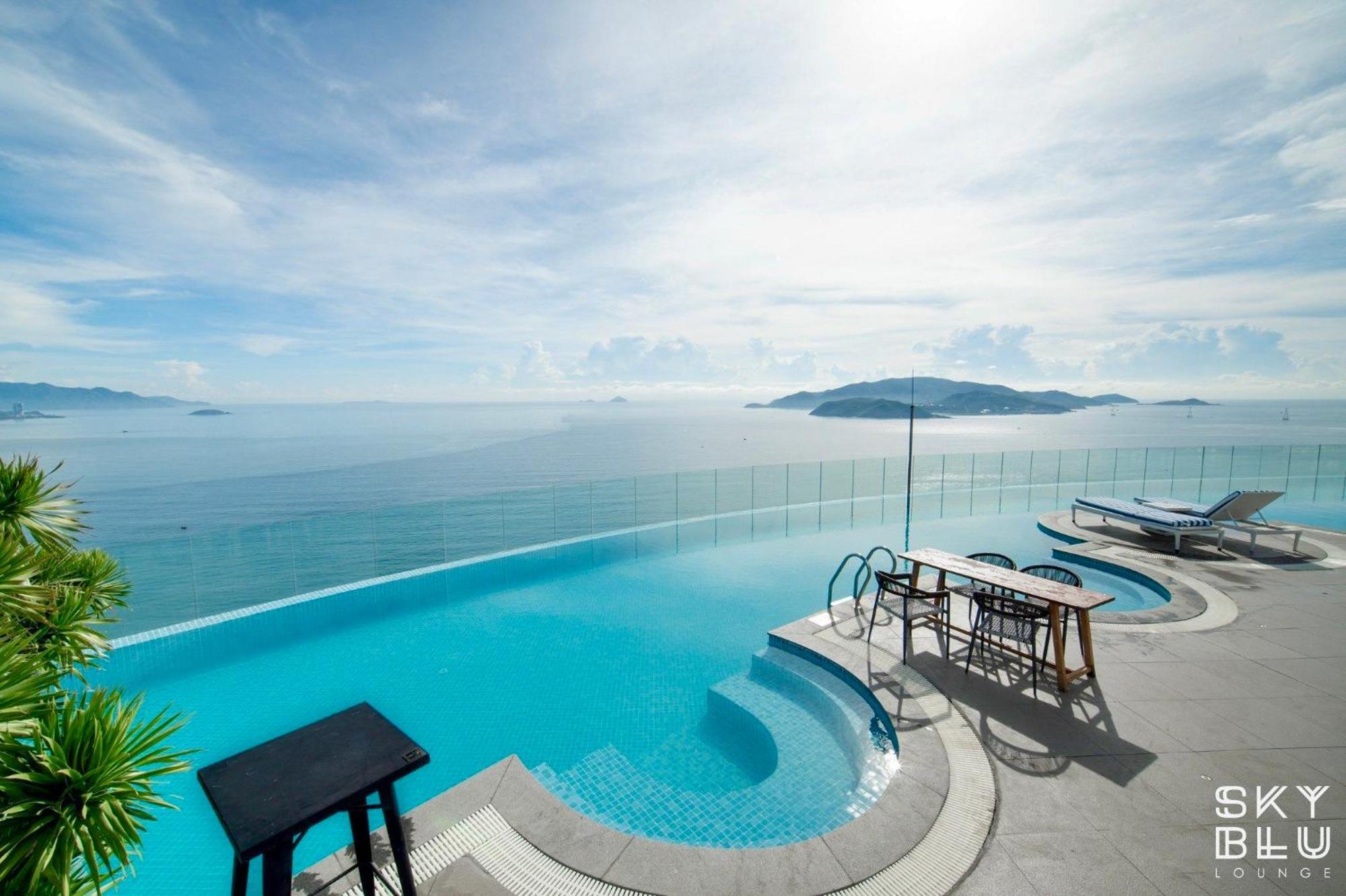 Apartment Panorama Sky Residences