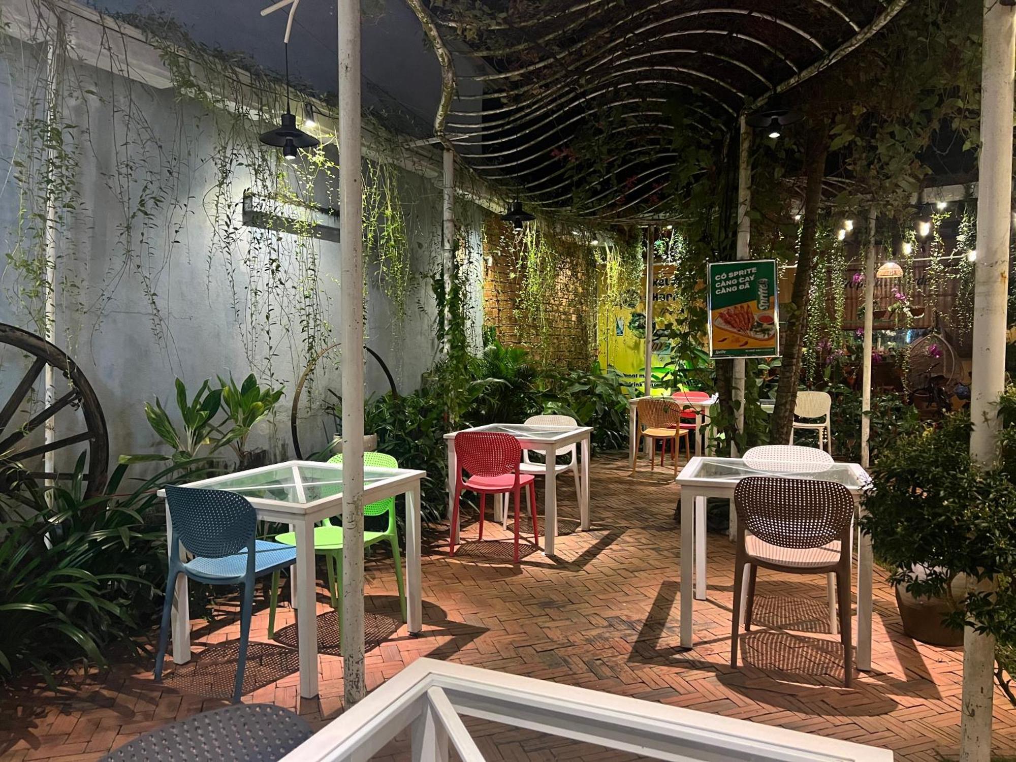 Tropical Garden Homestay *