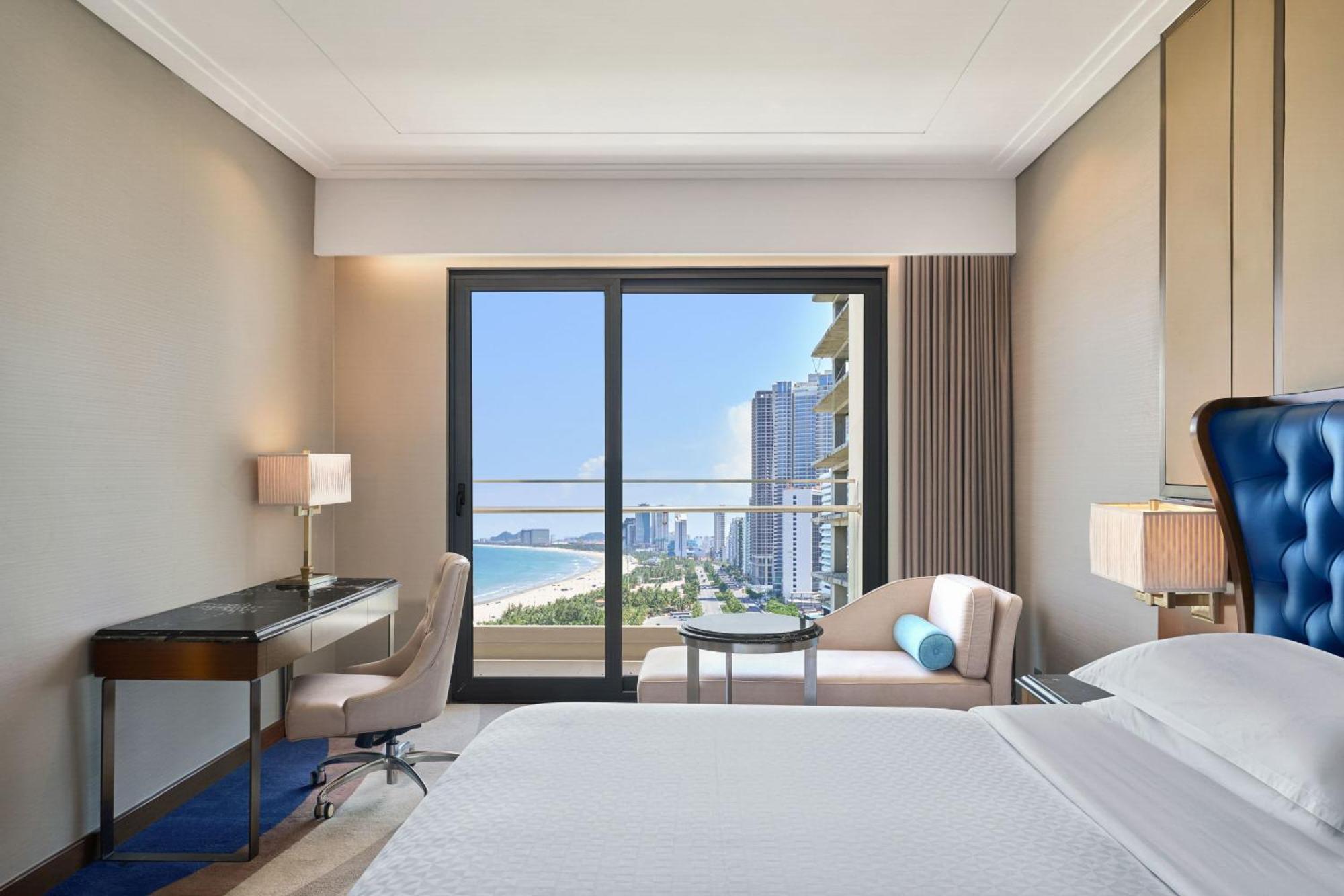 Four Points By Sheraton Khách sạn
