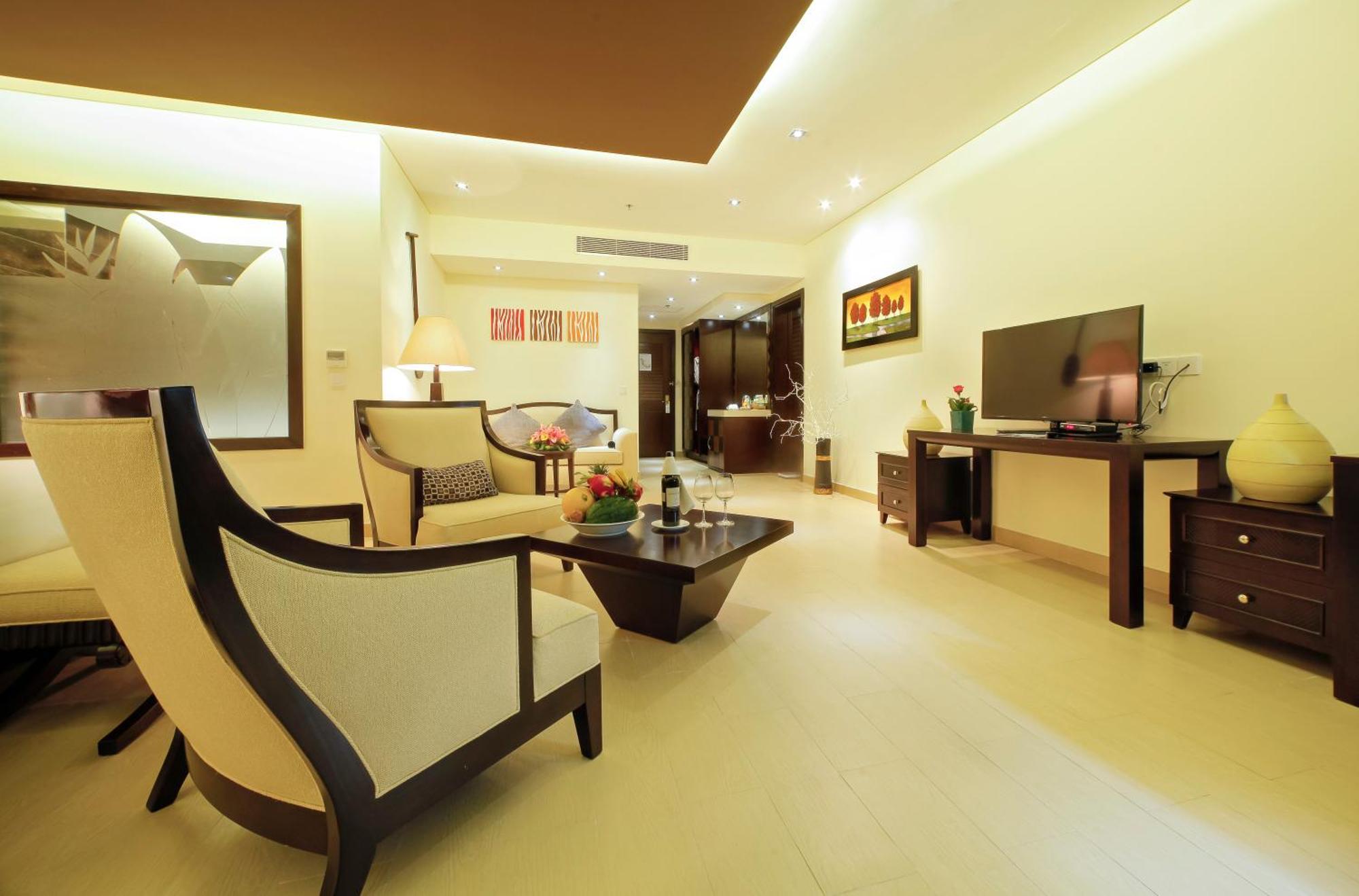 Olalani & Condotel
