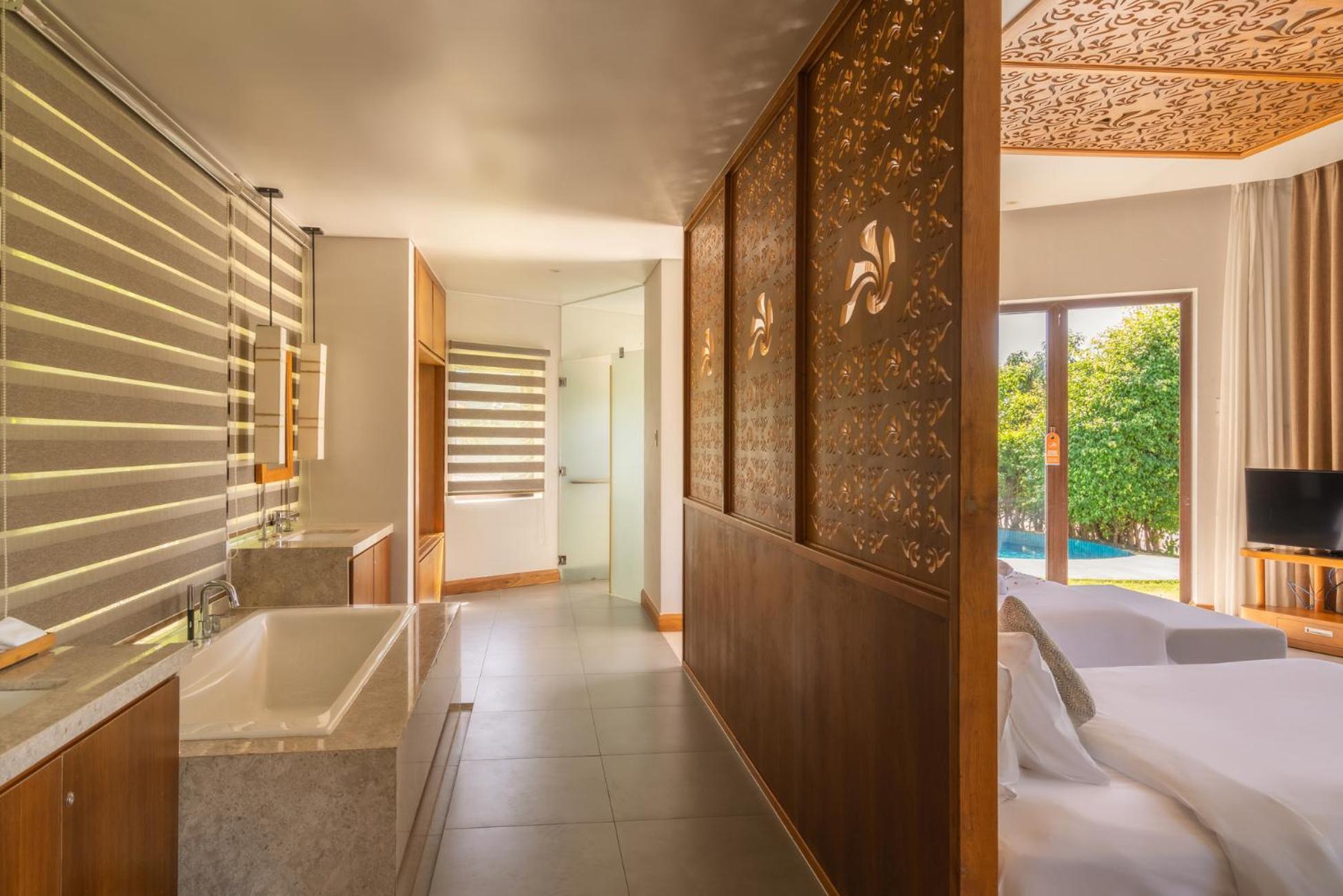 The Shells & Resort 5*