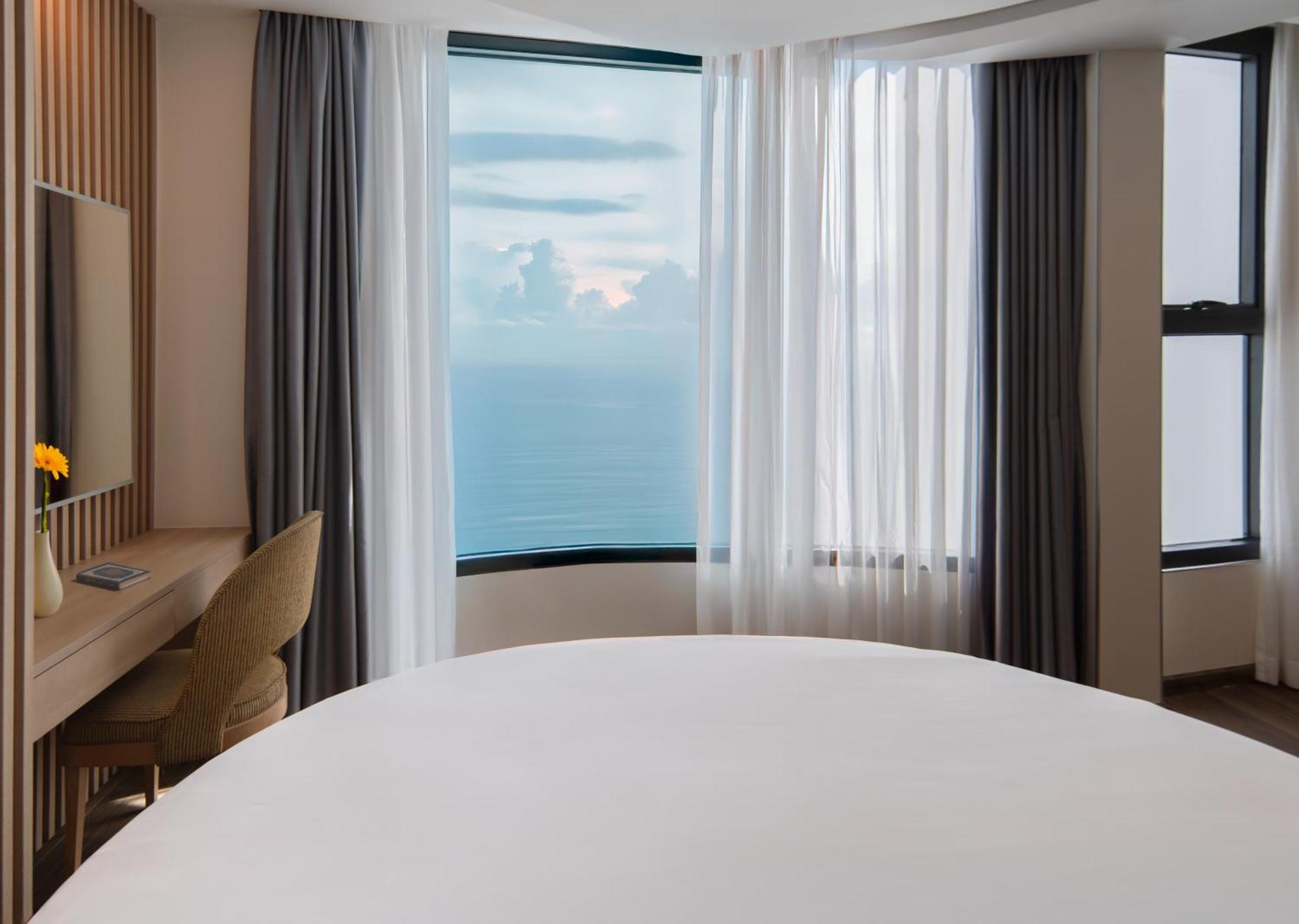 Lucky Sun Hotel 4*