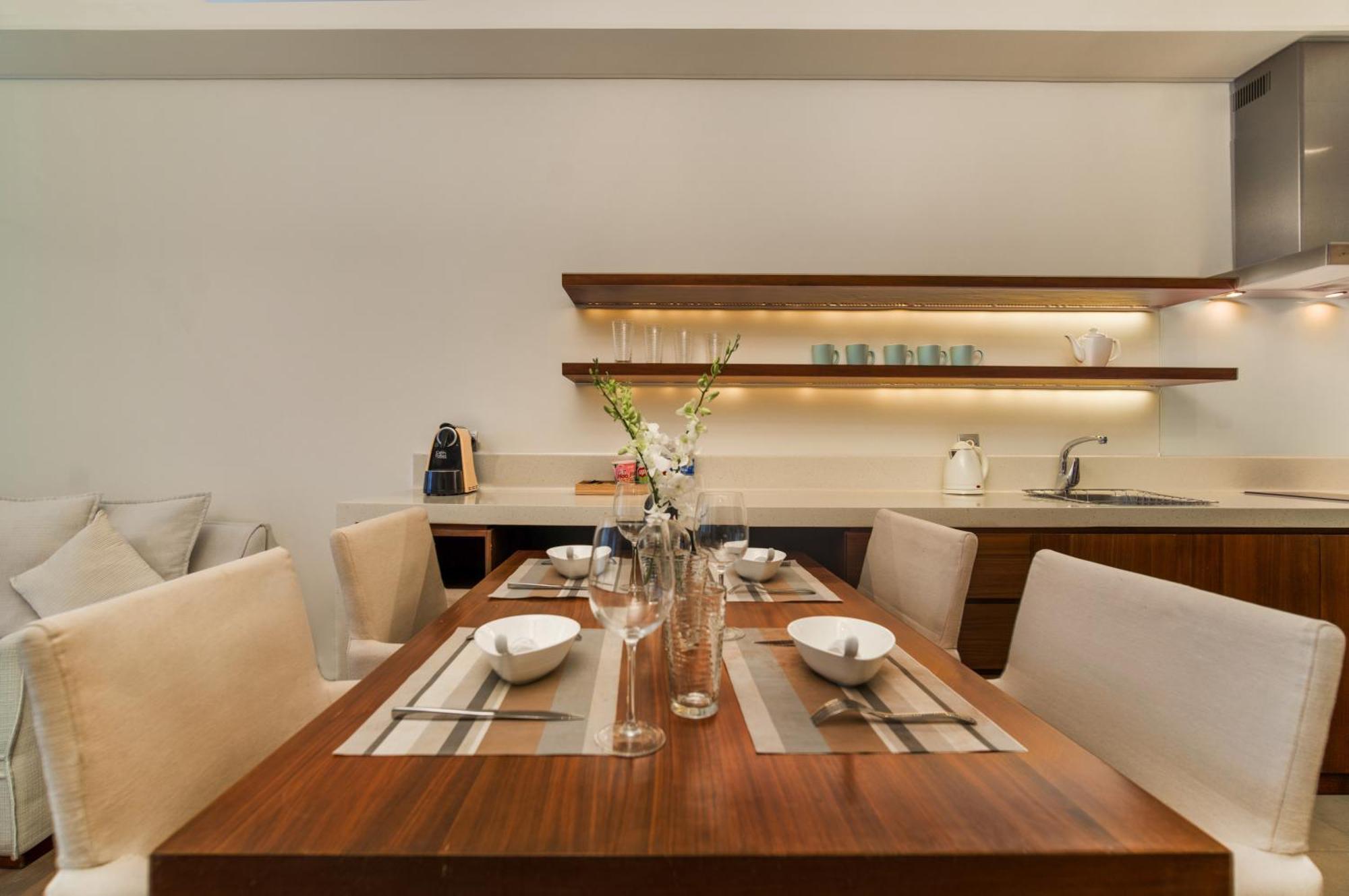 2 Bed By Ala Carte Da Nang-my Khe Beach,balcony Sea View,rooftop Pool, Pickup Airport * Da Nang