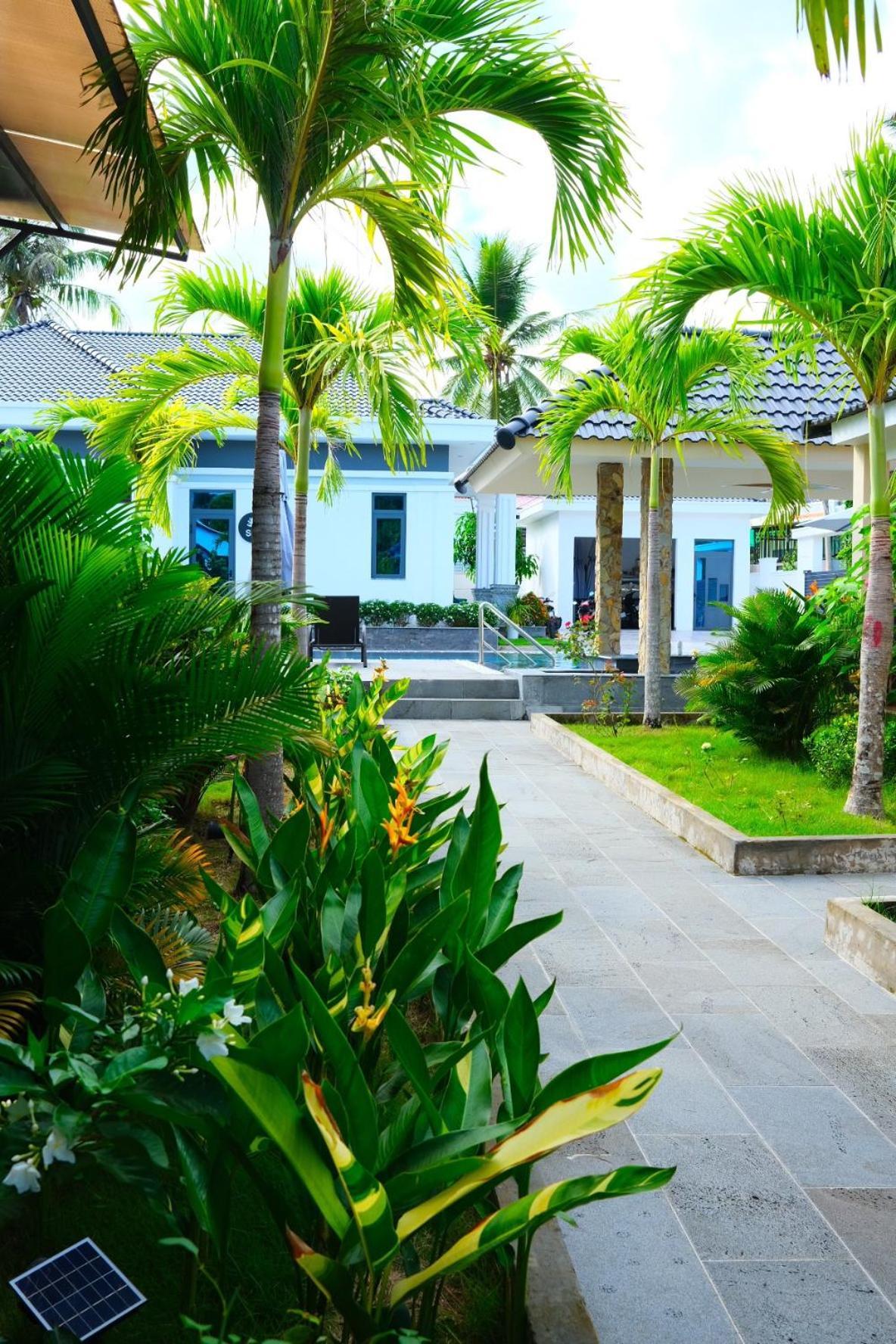 Lam & Phu Quoc