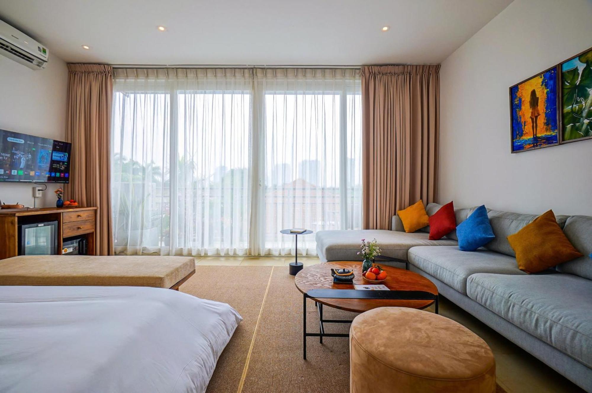 Nexus House Lang Bao Chi Khách sạn 4*