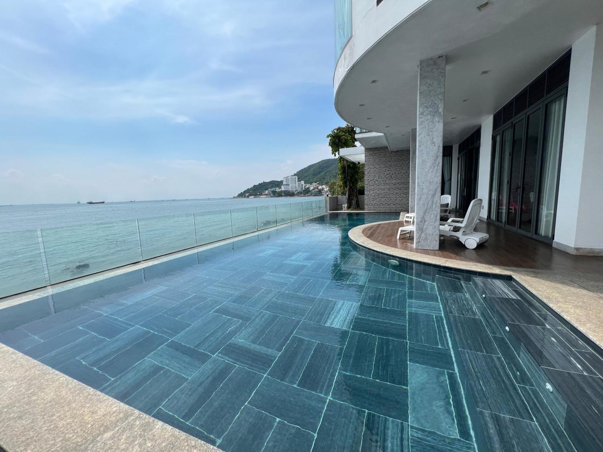 Villa Nancy Grand 5 *