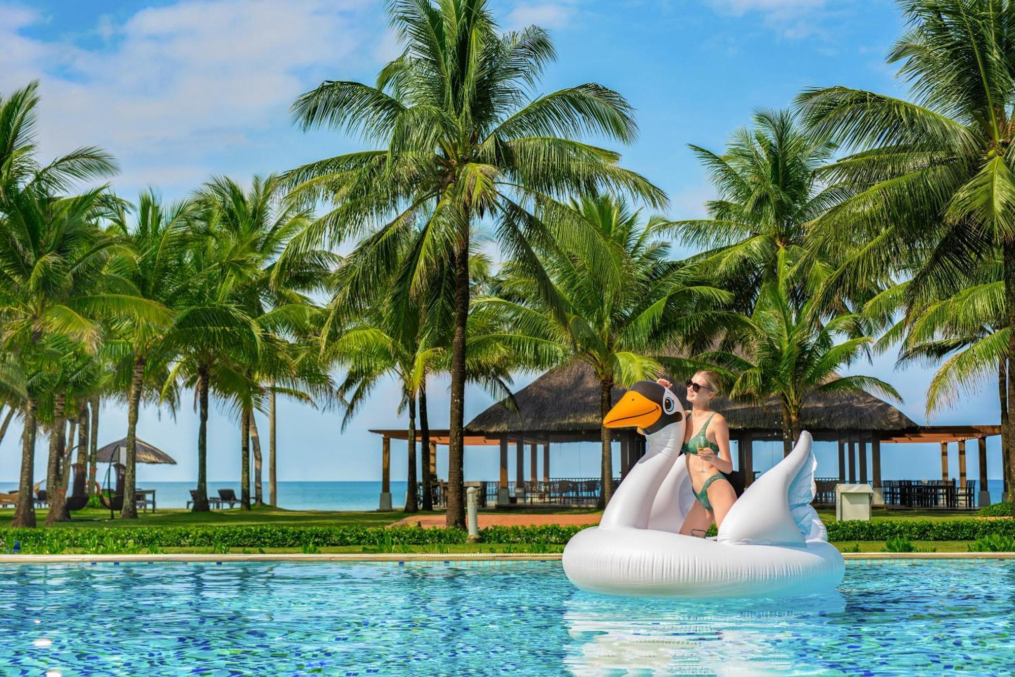 Resort Famiana & - Breakfast Is Served As Brunch 6am30 To 1pm 4*