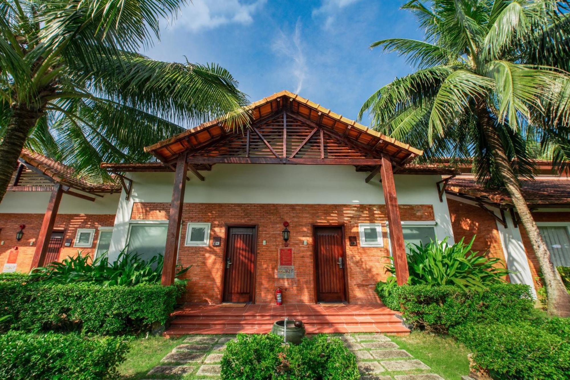 Famiana & - Breakfast Is Served As Brunch 6am30 To 1pm Resort Phu Quoc