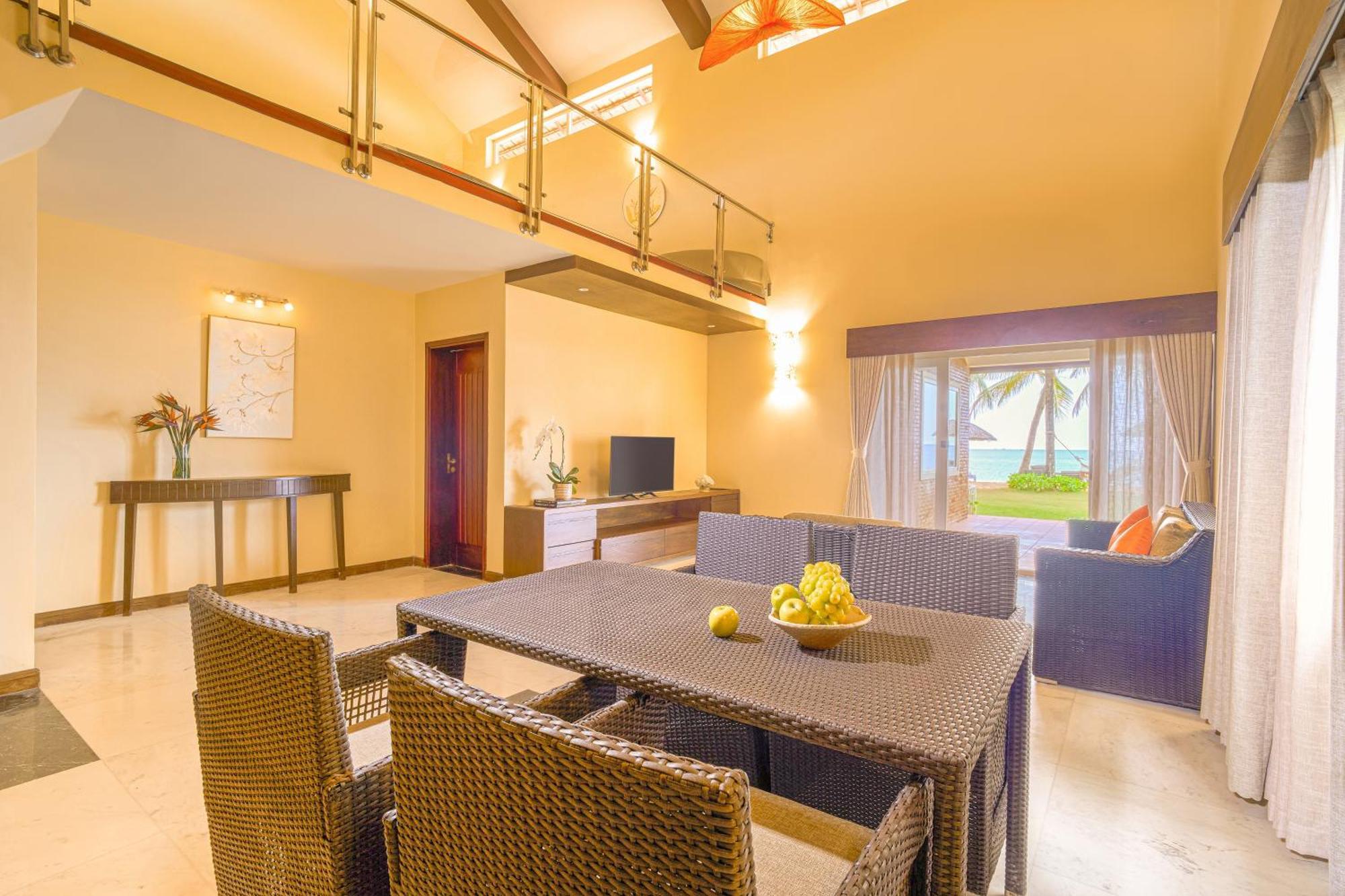 Resort Famiana & - Breakfast Is Served As Brunch 6am30 To 1pm 4*