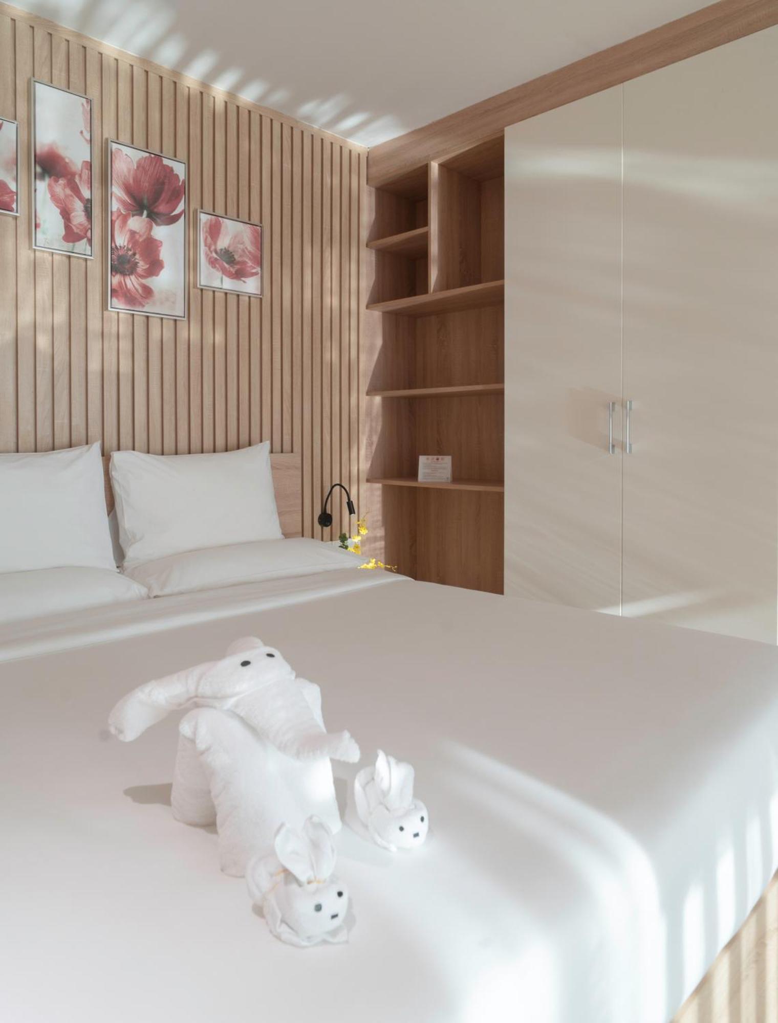 Emerald Bay & Hotel 5*