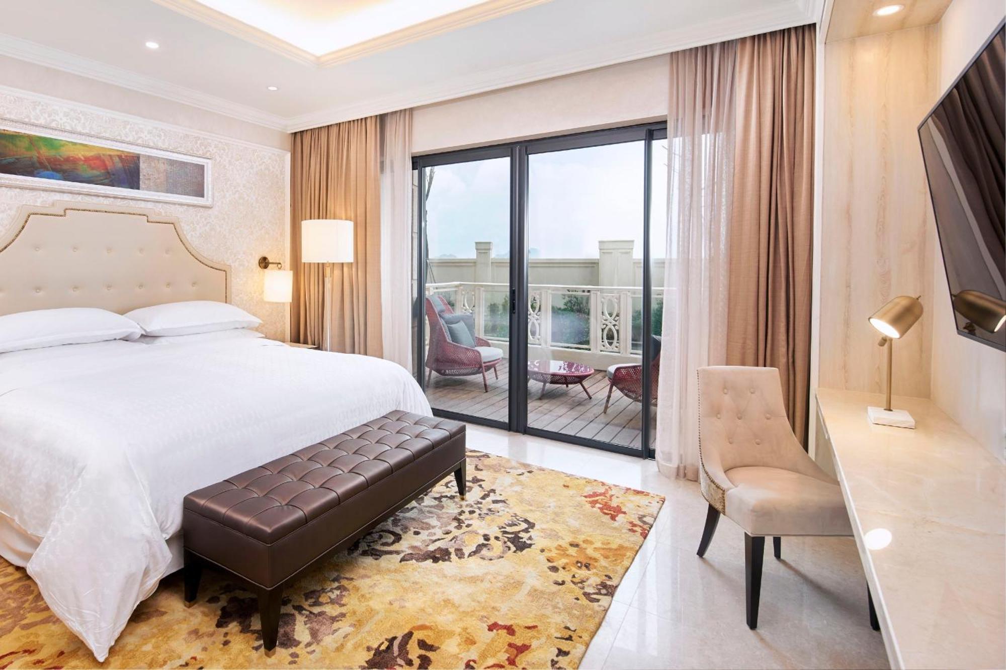 Resort Sheraton Grand & Convention Center 5*