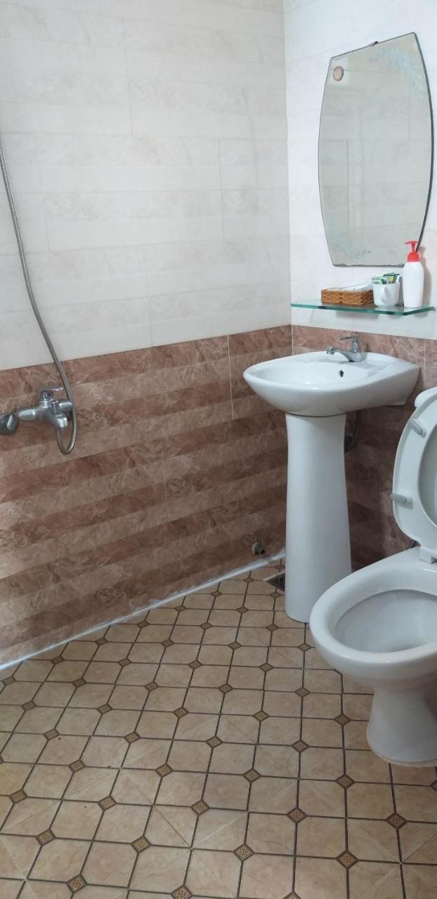 Guest house Ngan Giang 2*
