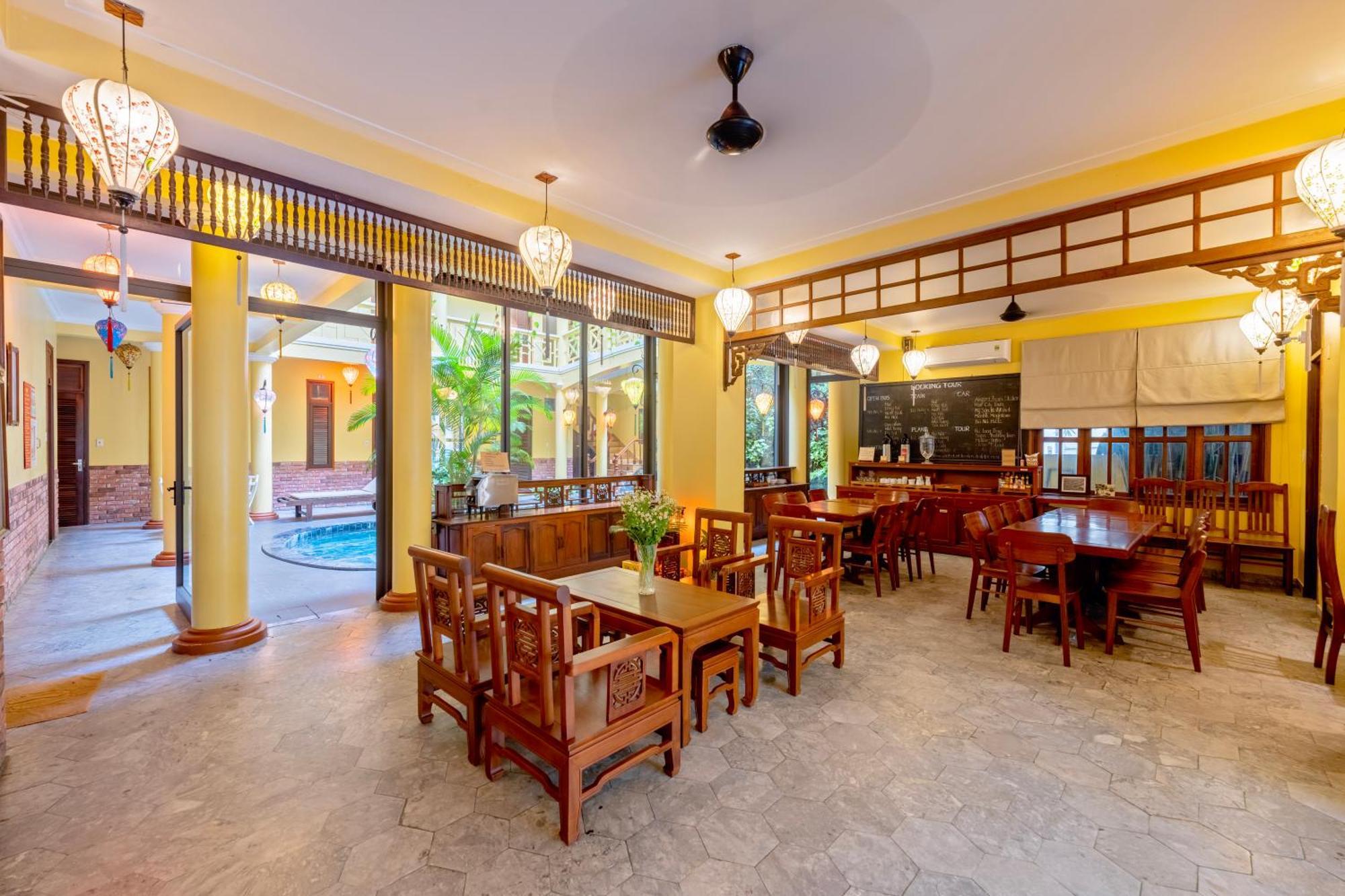 Thanh 1 2* Hội An