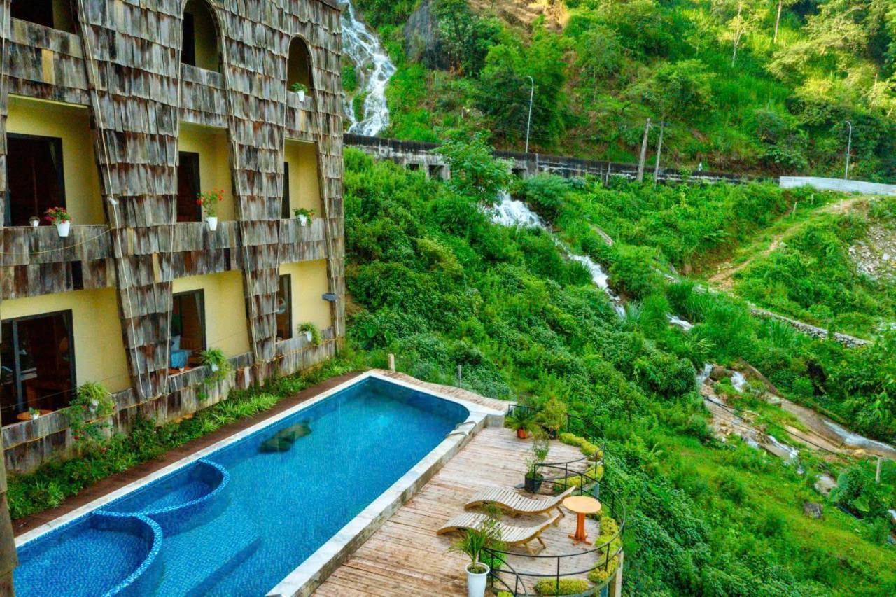 Hotel Arista *