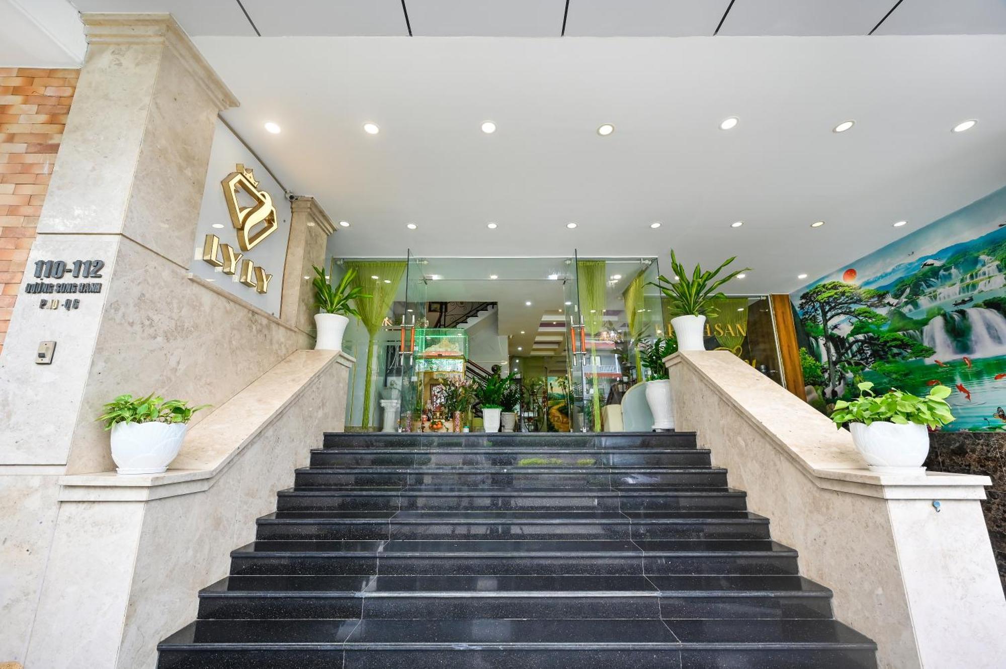 Ly Ly Khách sạn TP. Hồ Chí Minh