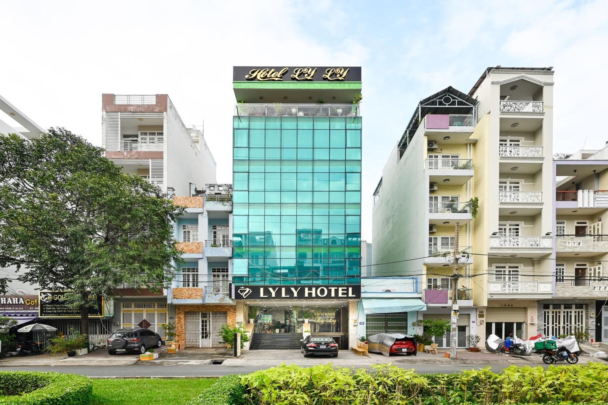 Khách sạn Ly Ly 3*