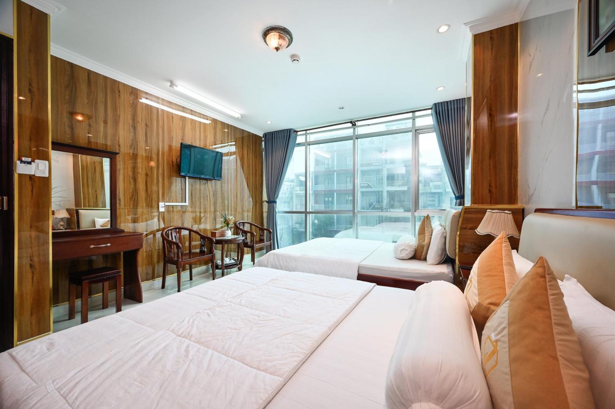 Khách sạn Ly Ly TP. Hồ Chí Minh