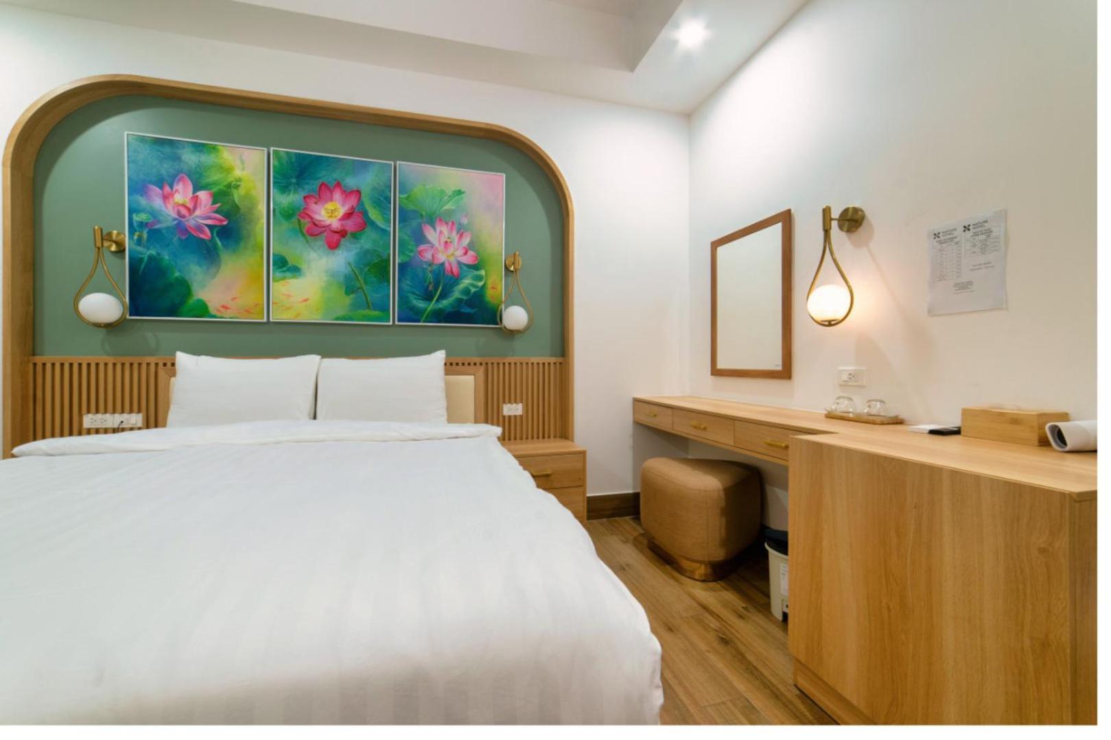 Lotus Hillside 3* Phú Quốc
