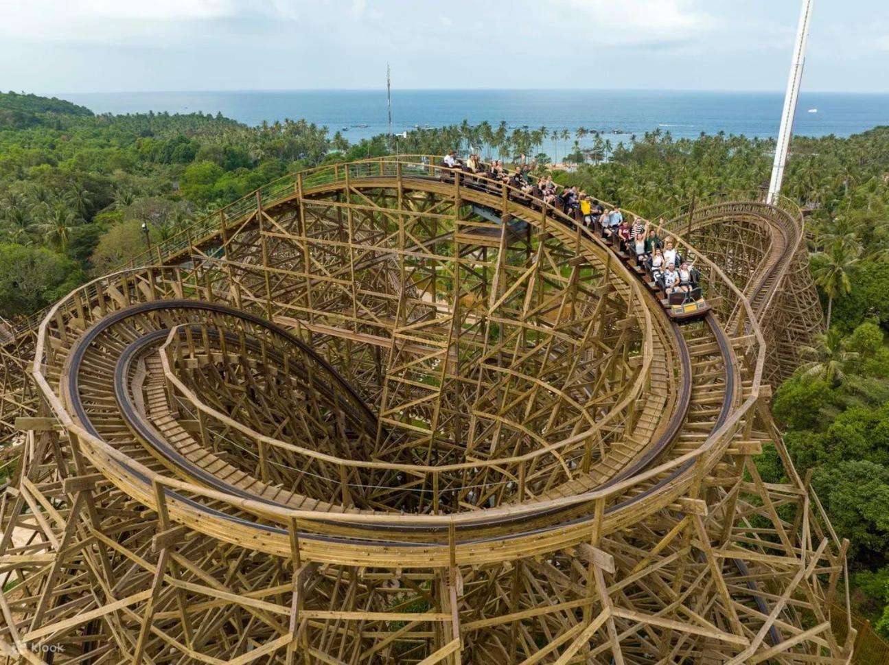 Khách sạn Lotus Hillside 3*