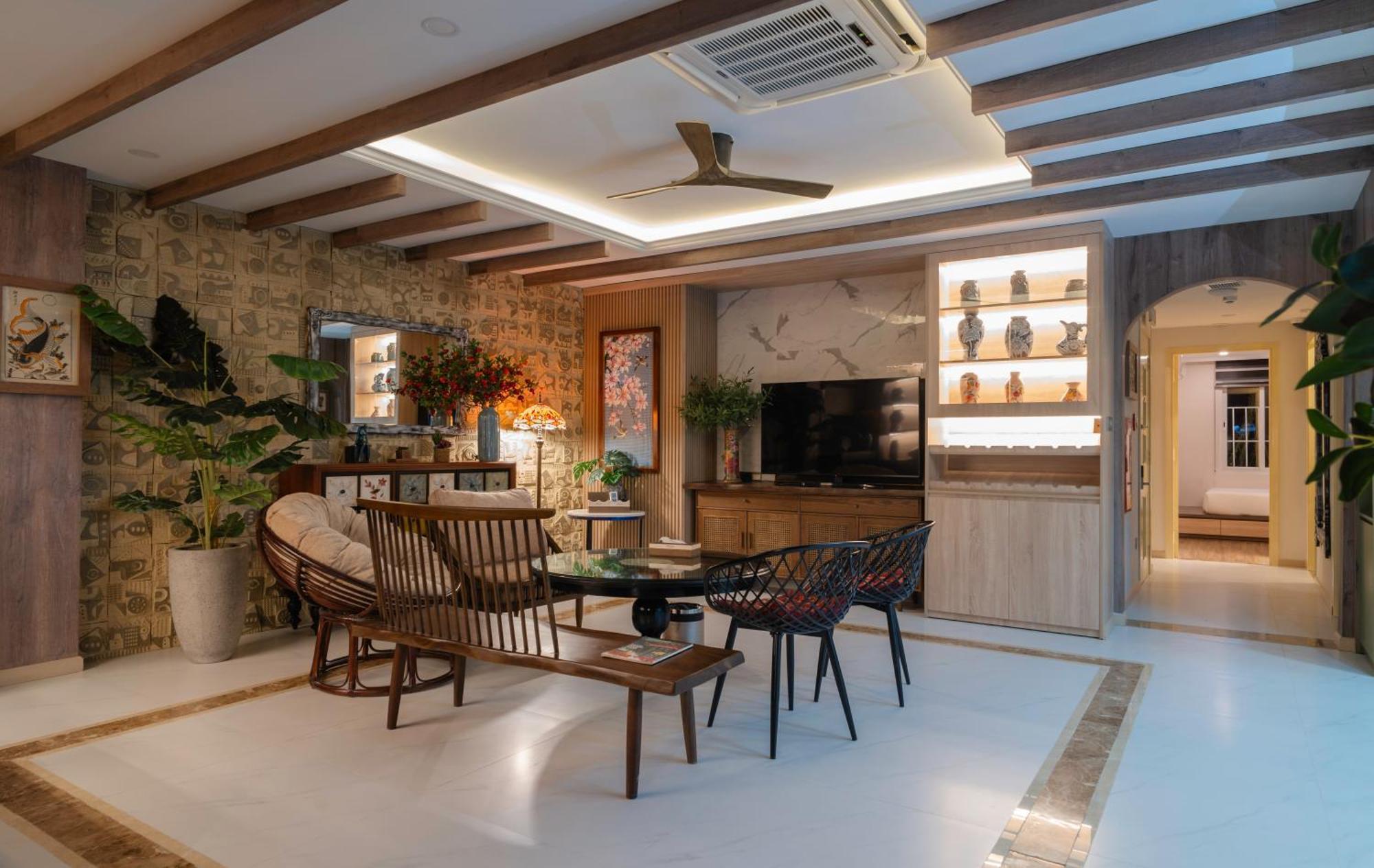 Aaron Boutique Hotel 4*