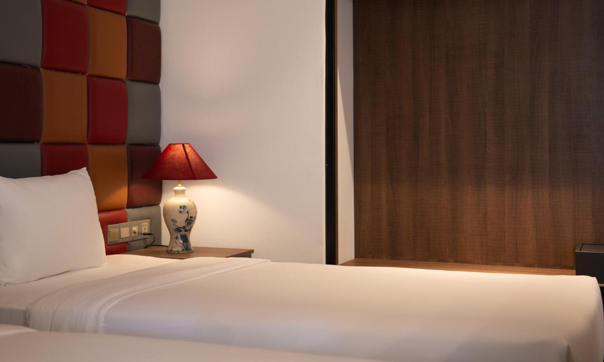 Aaron Boutique 4* Nha Trang