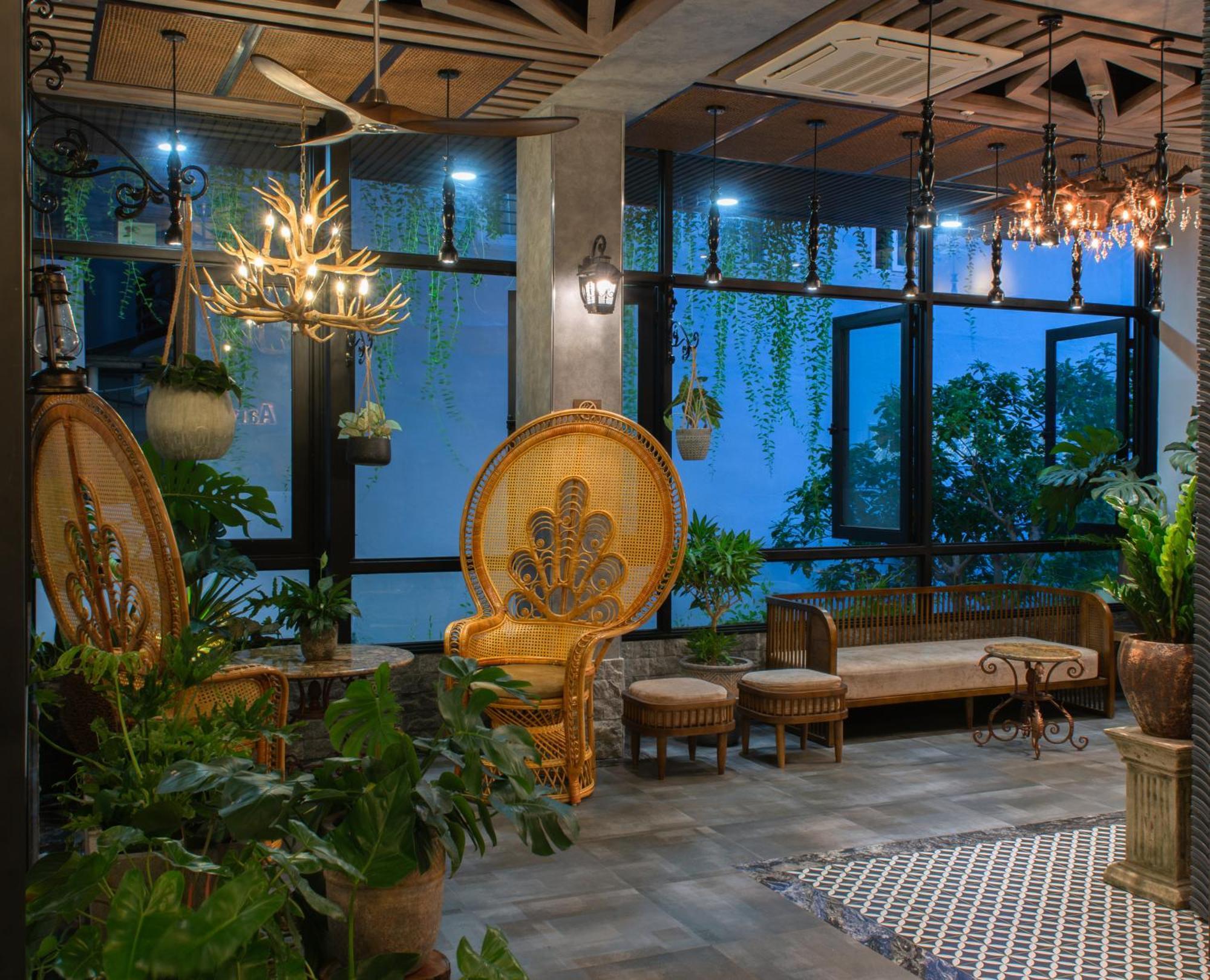 Aaron Boutique Hotel