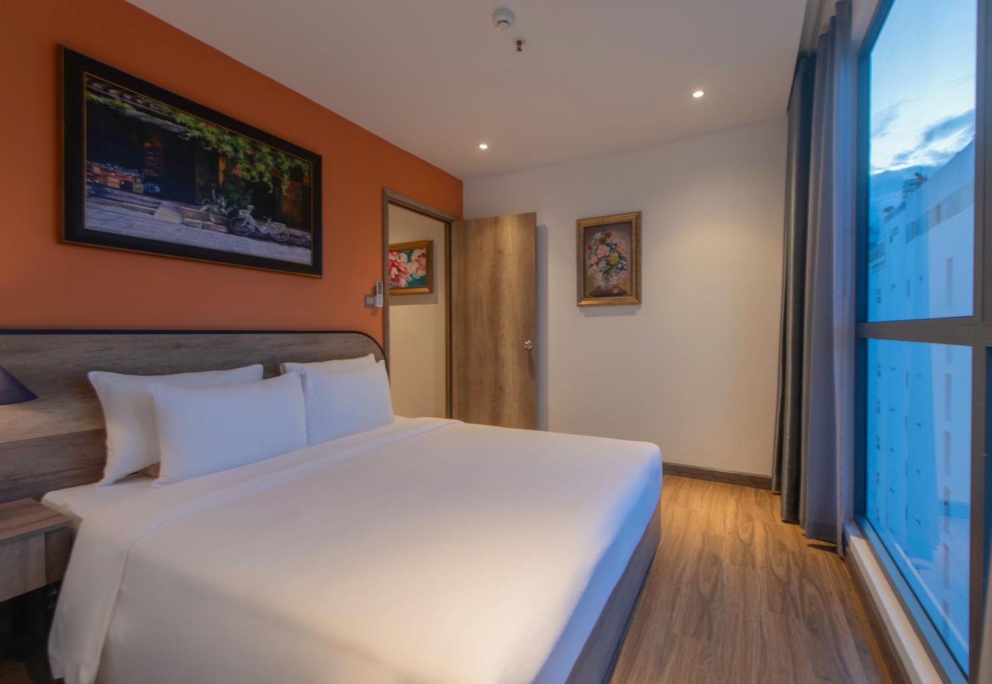 Aaron Boutique Nha Trang
