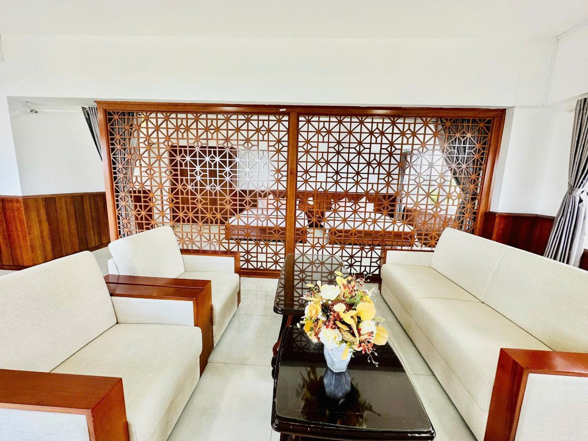 Hotel Hon Chong Nha Trang