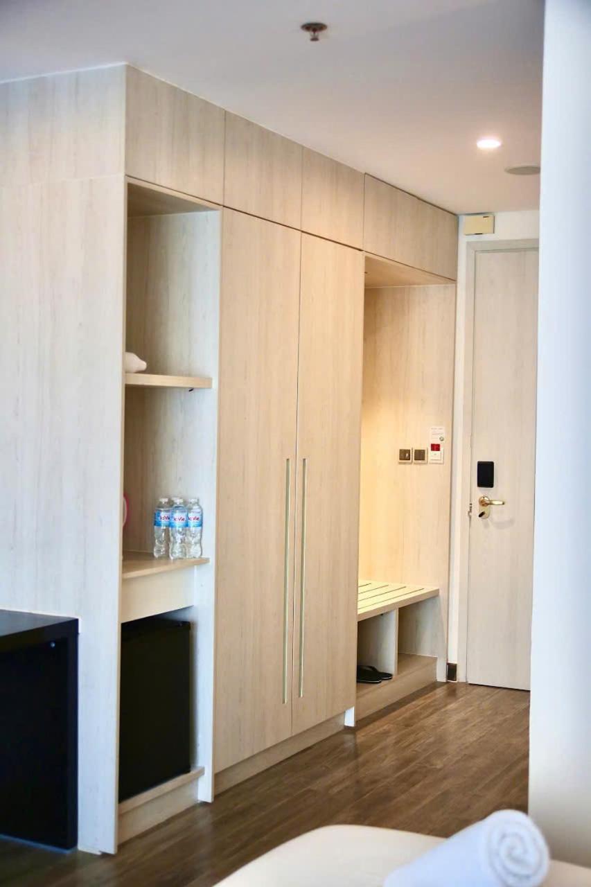 Hotel Golden With Sea View 5*