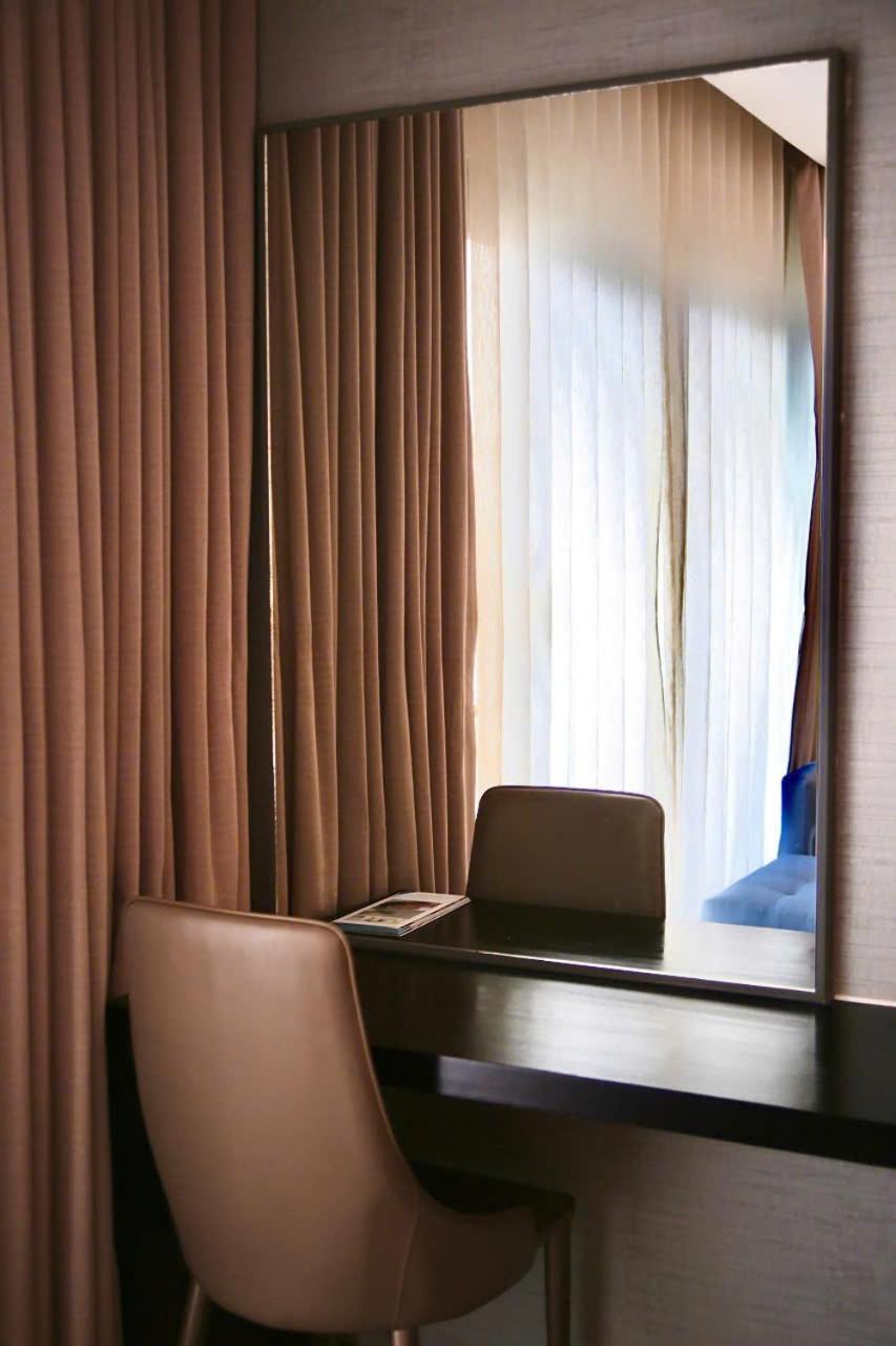 Hotel Golden With Sea View