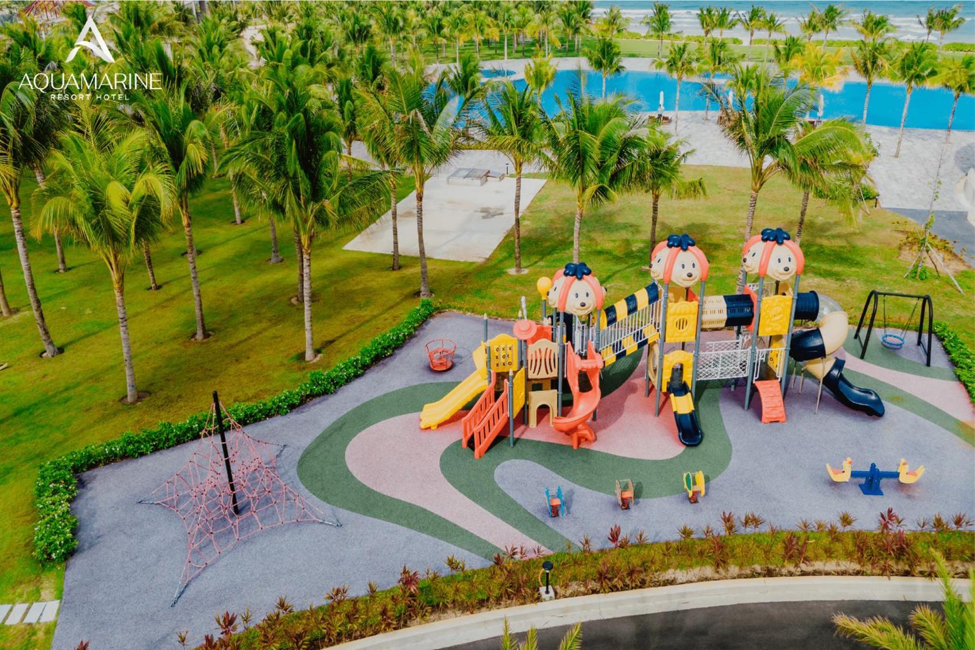 Resort Aquamarine Beachfront & 5*