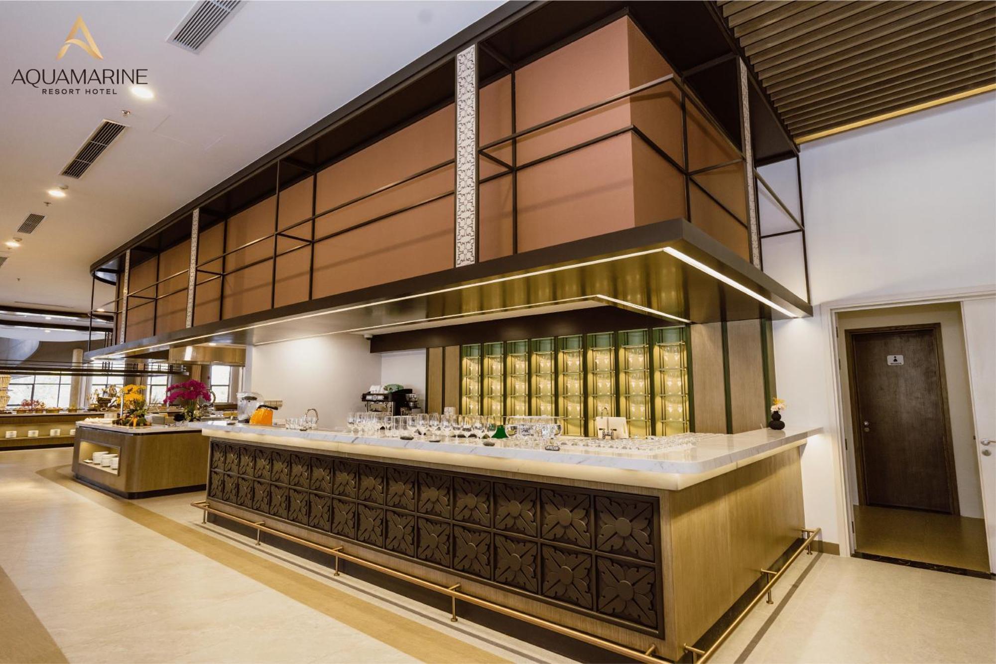 Aquamarine Beachfront & 5* Cam Ranh