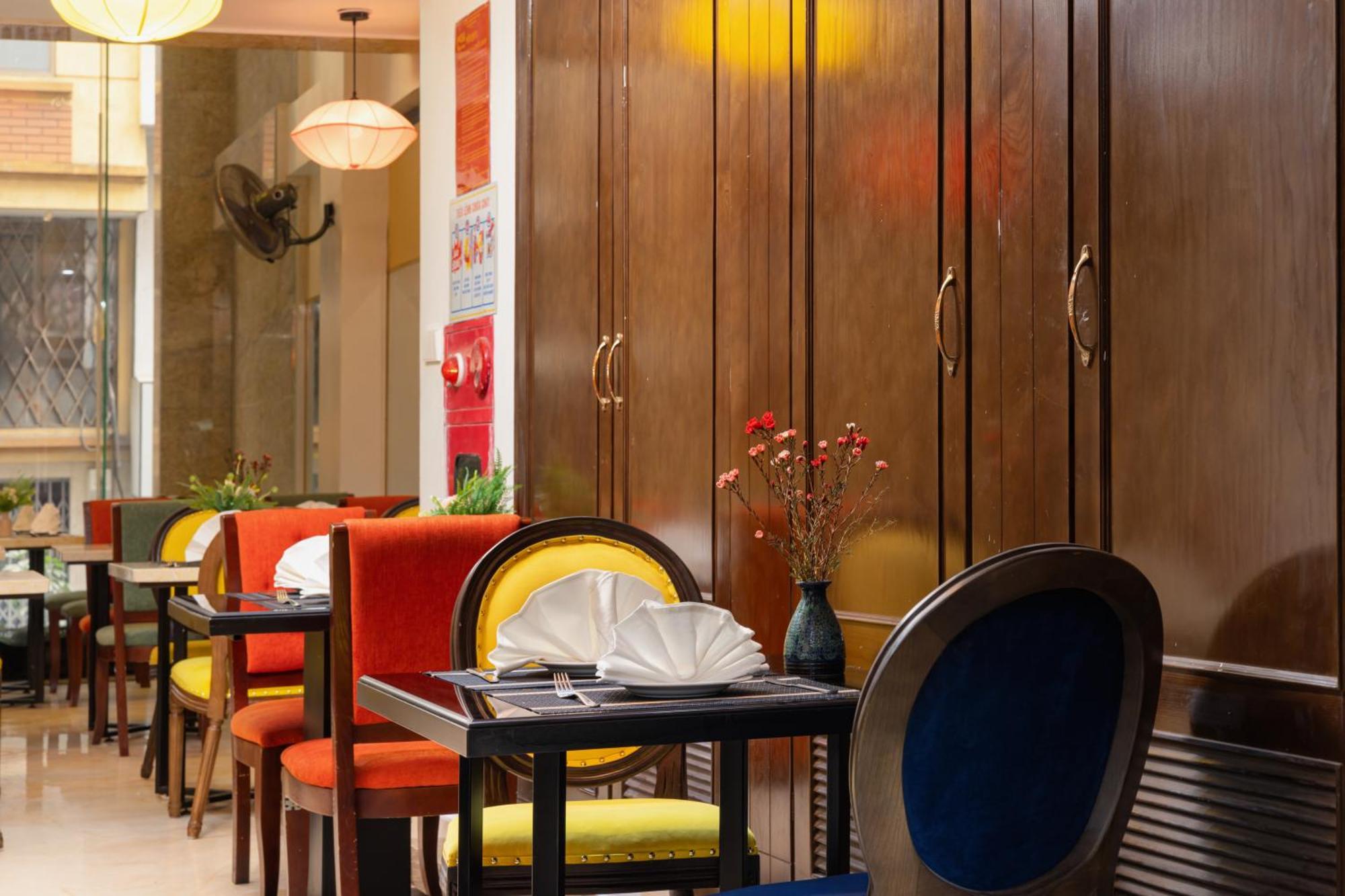 Hotel Calista & Hanoi