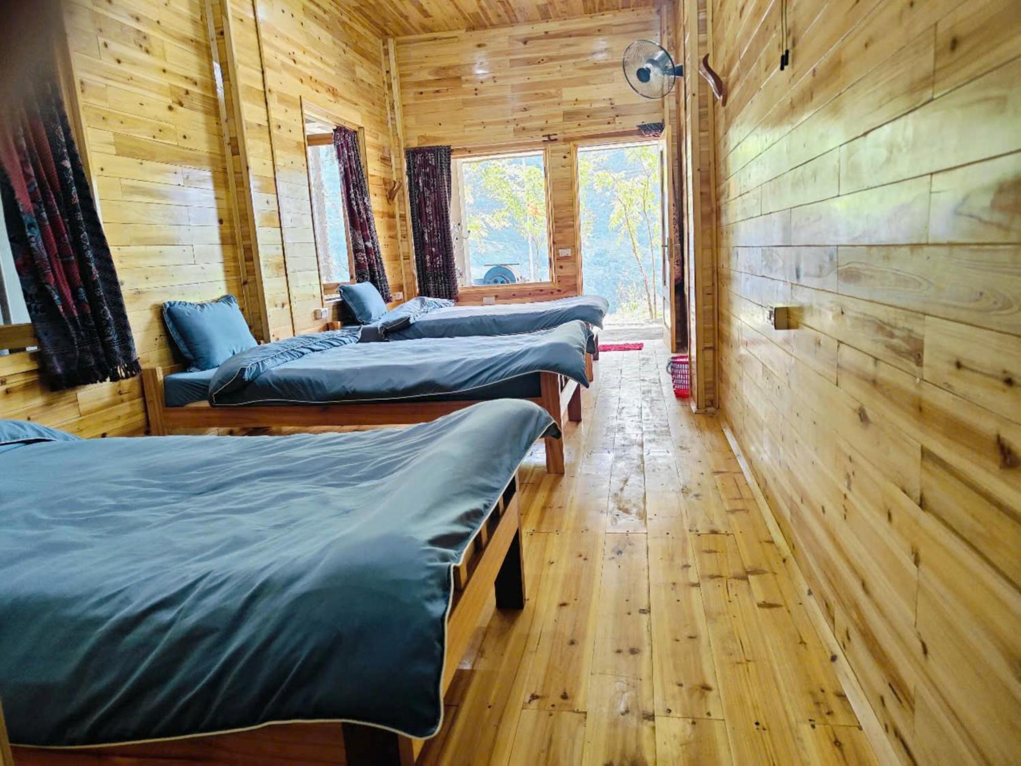 Hmong Wooden Gasthof Sapa