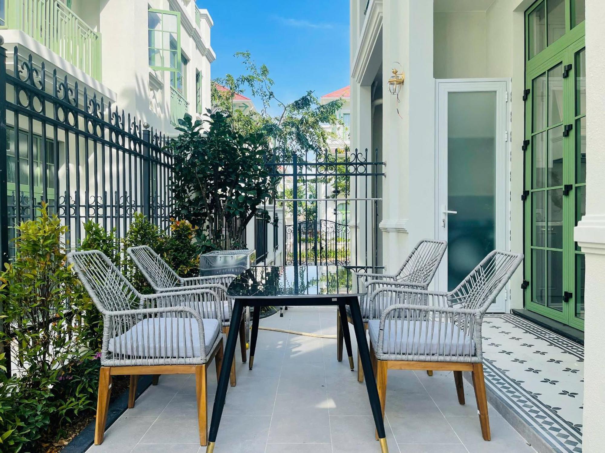 Aparthotel Luna Sol - Sunset & Firework Signature Phú Quốc