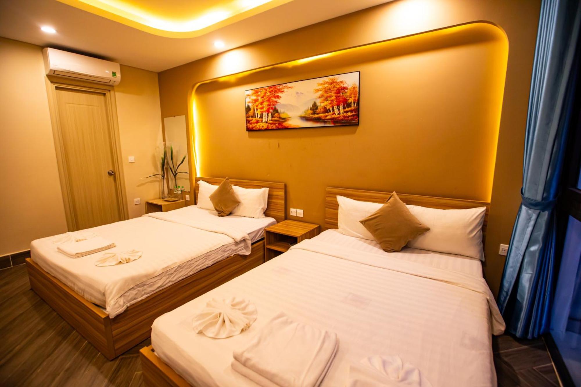 Teddy 96 & Cafe-3 Stars-grand World Phu Quoc