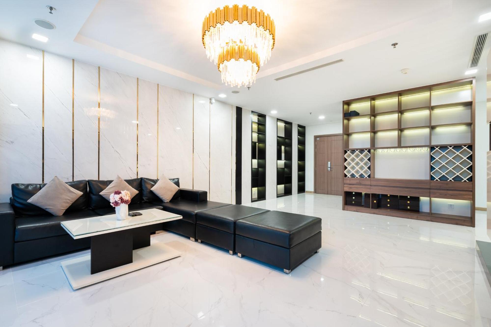 The Luxe Nest Riverside - Vinhome Landmark 81 Khách sạn hẻo lánh 4*
