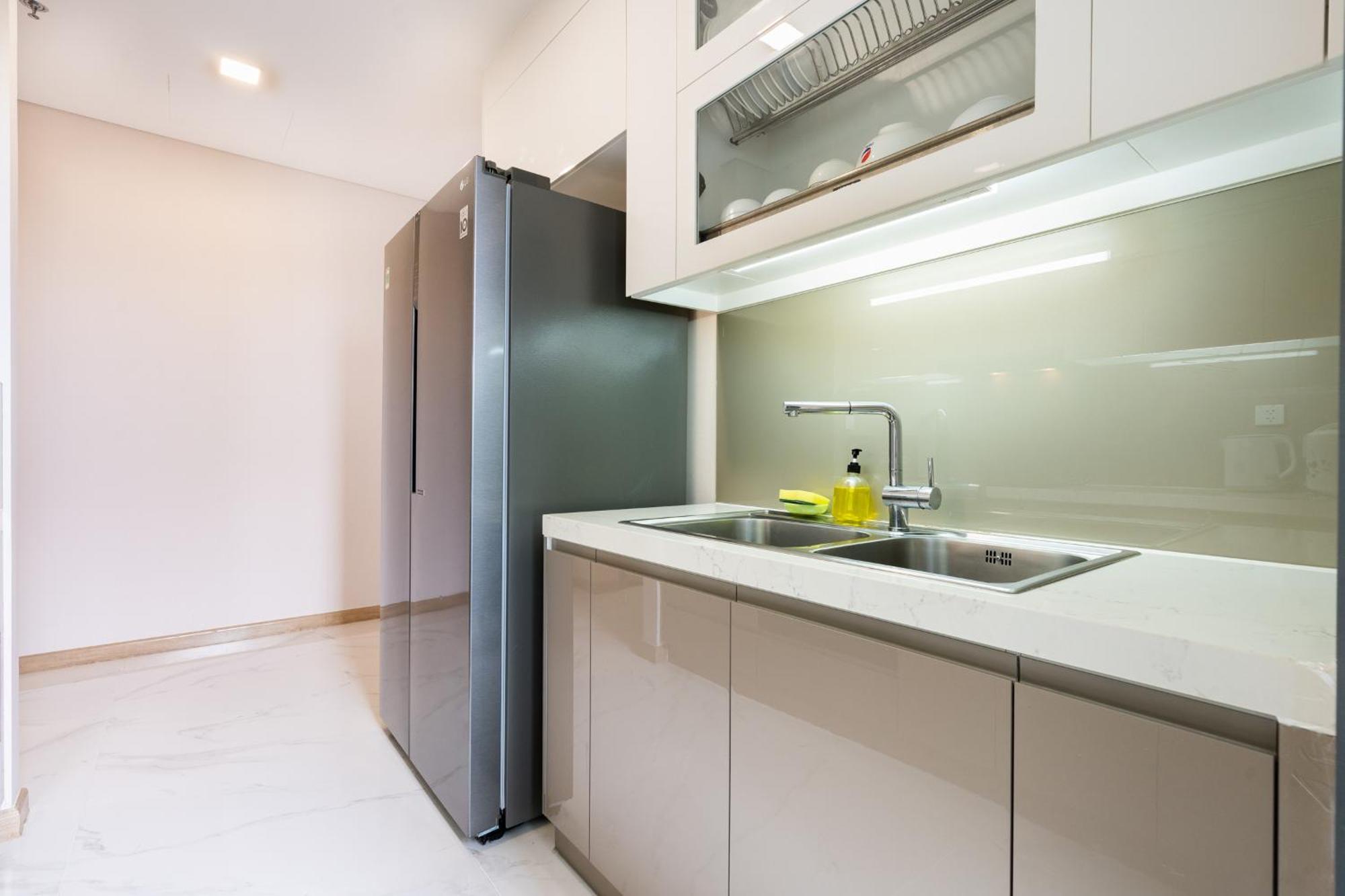 Khách sạn hẻo lánh The Luxe Nest Riverside - Vinhome Landmark 81