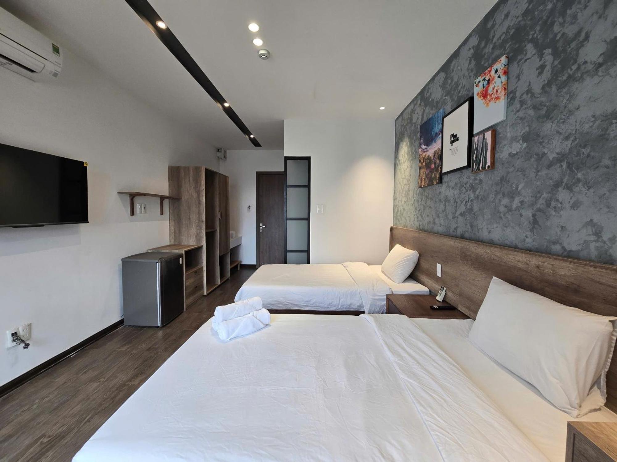 Homestay Wings House *