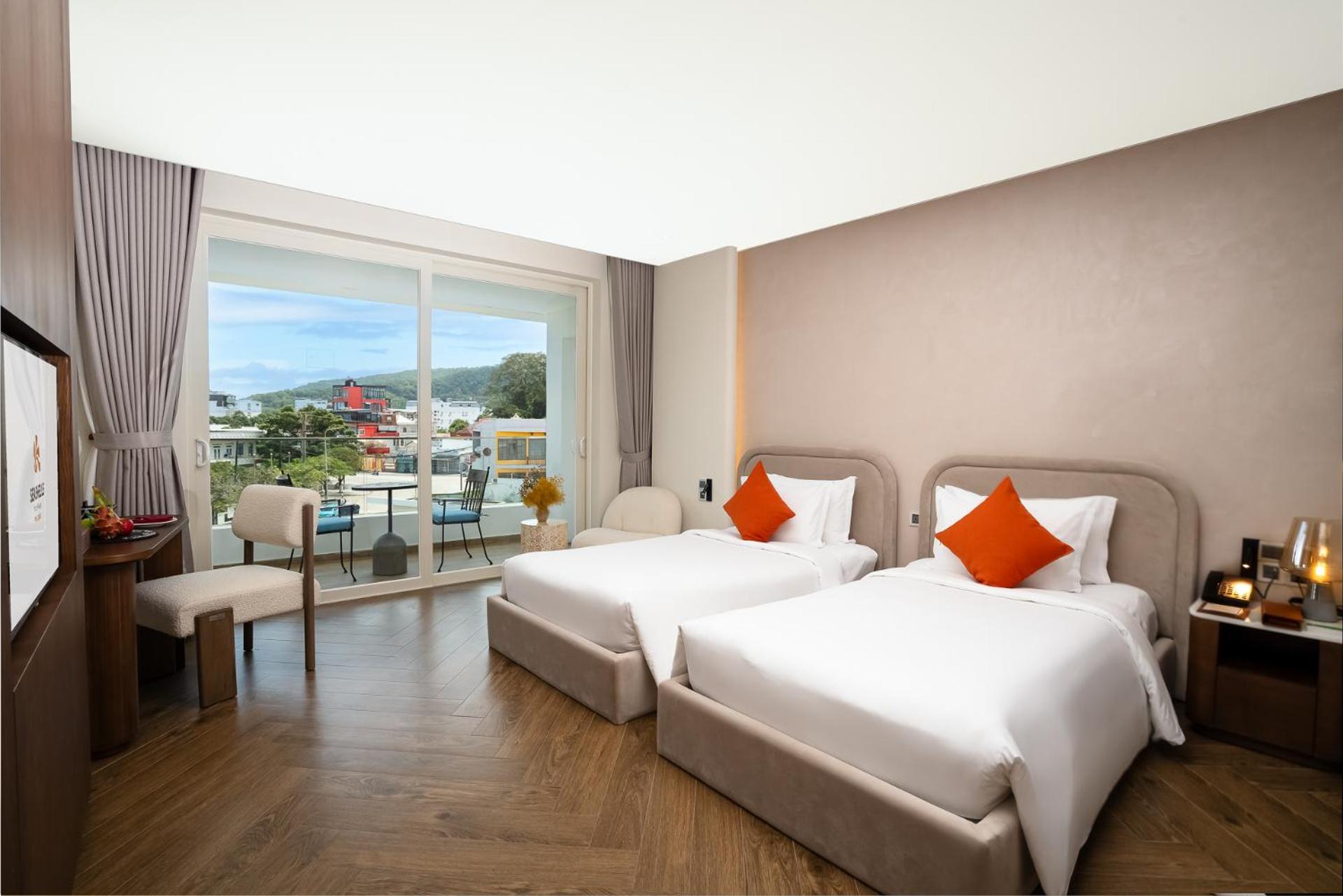 Hotel Seashells & 5*