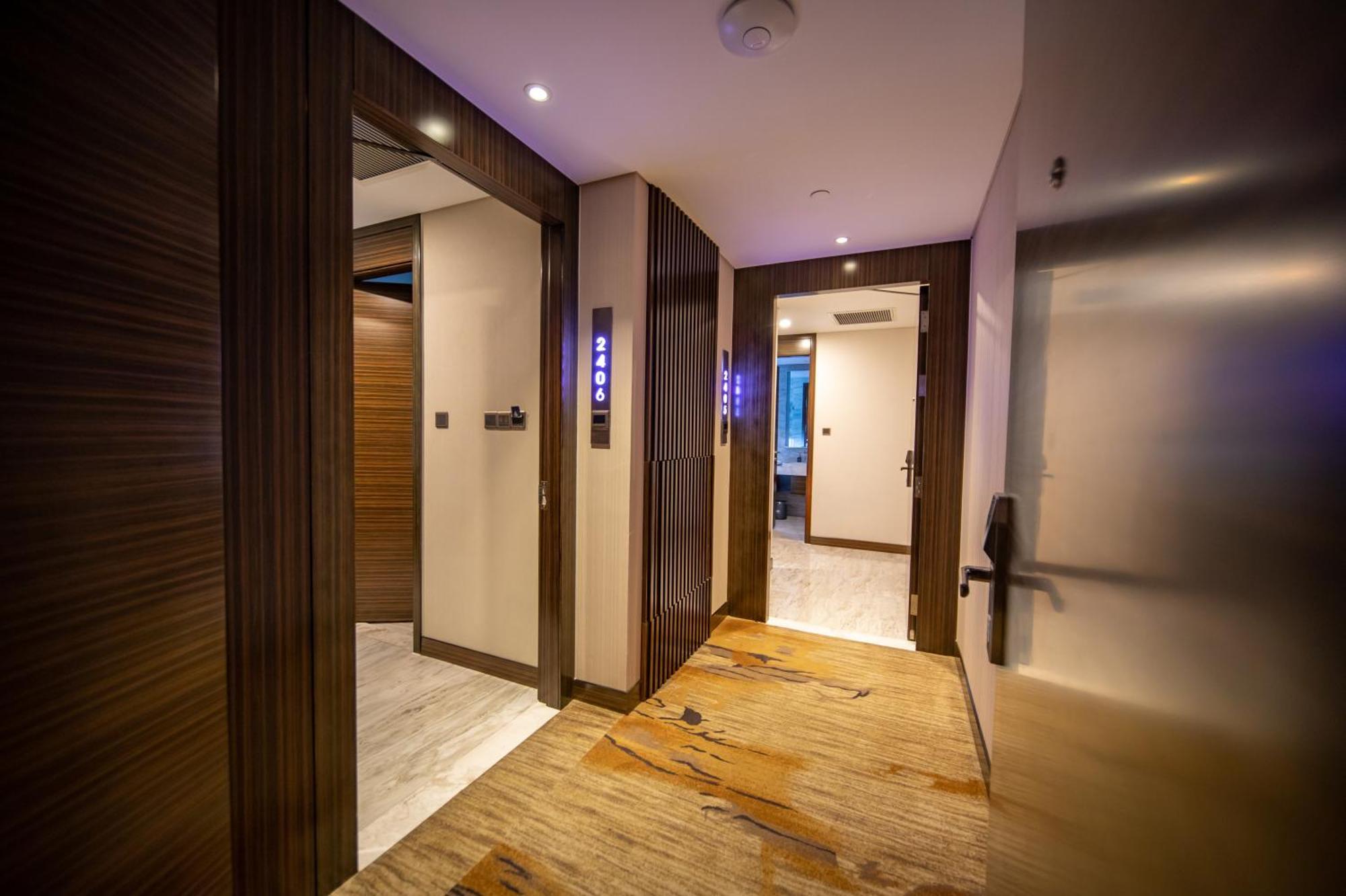 Hotel Queen Ann 5*